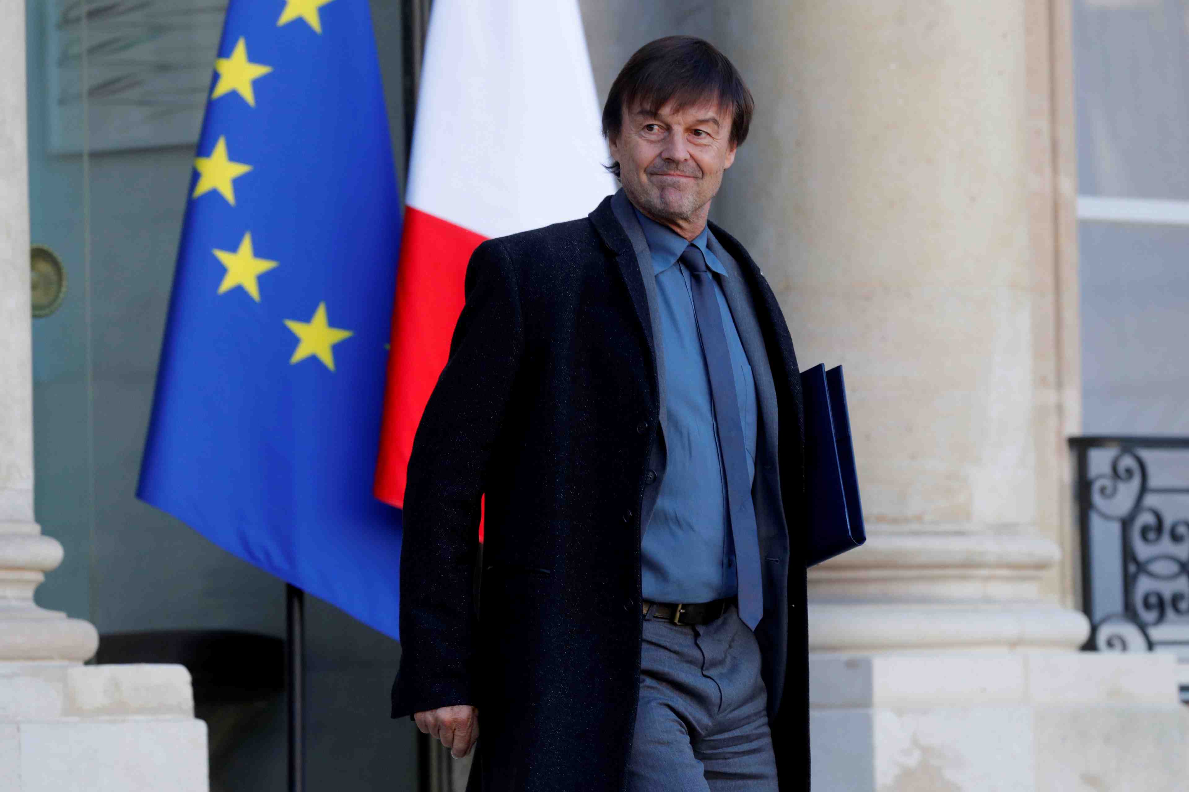 Nicolas hulot est "100% en phase" avec edouard philippe