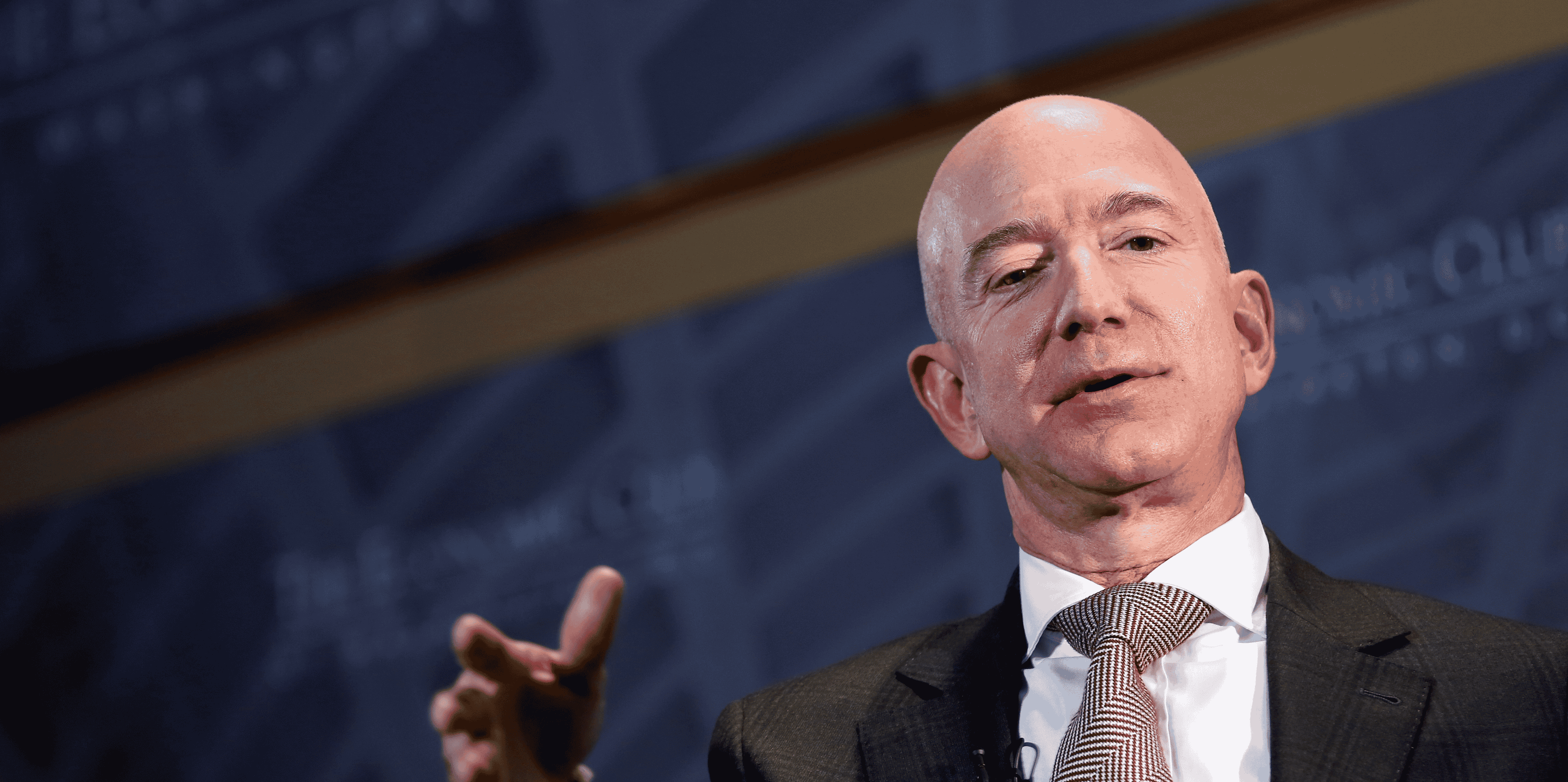 Record de milliardaires au classement forbes, bezos conserve son trone