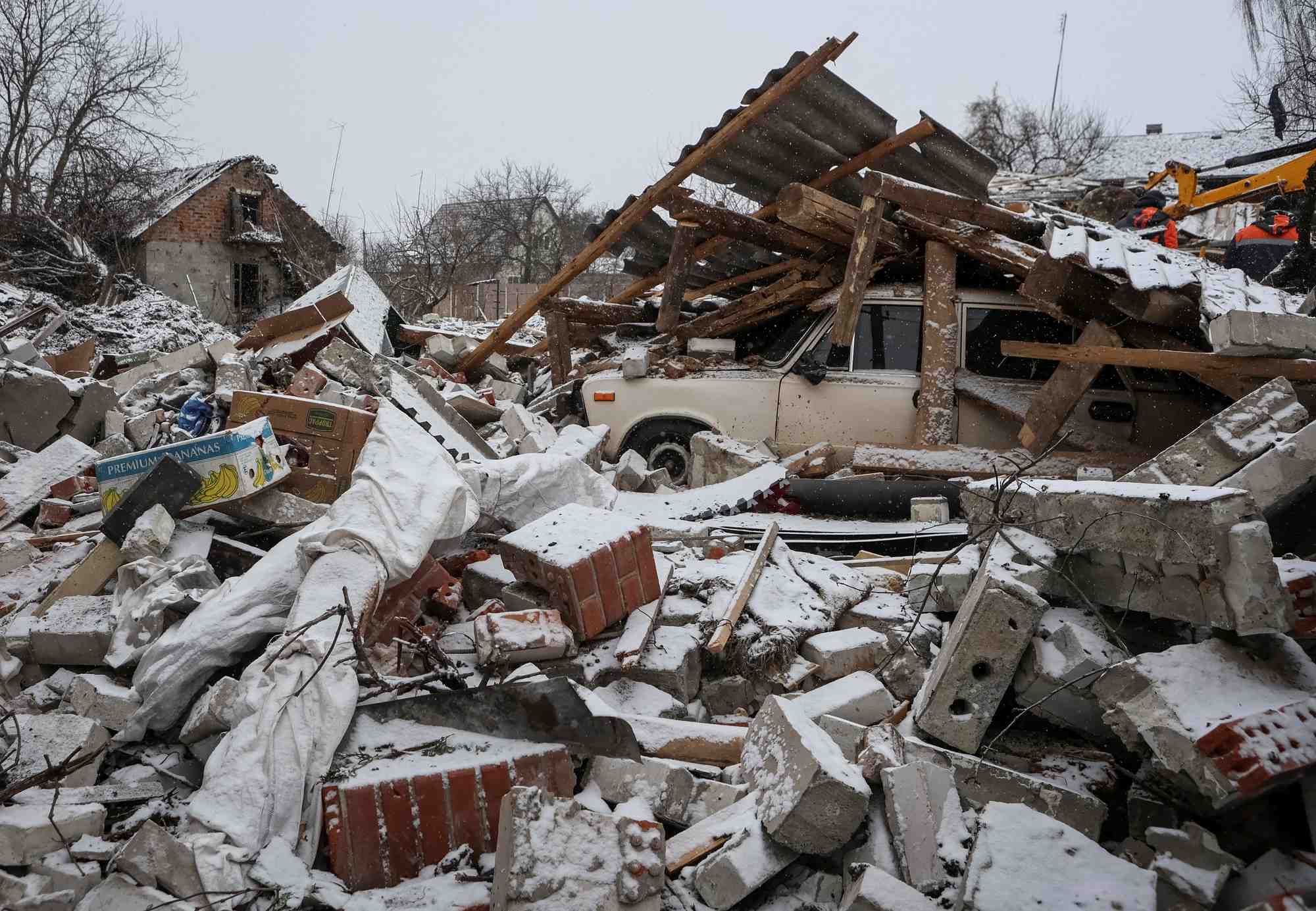 Consequences d'un tir de missile russe dans la region de kharkiv