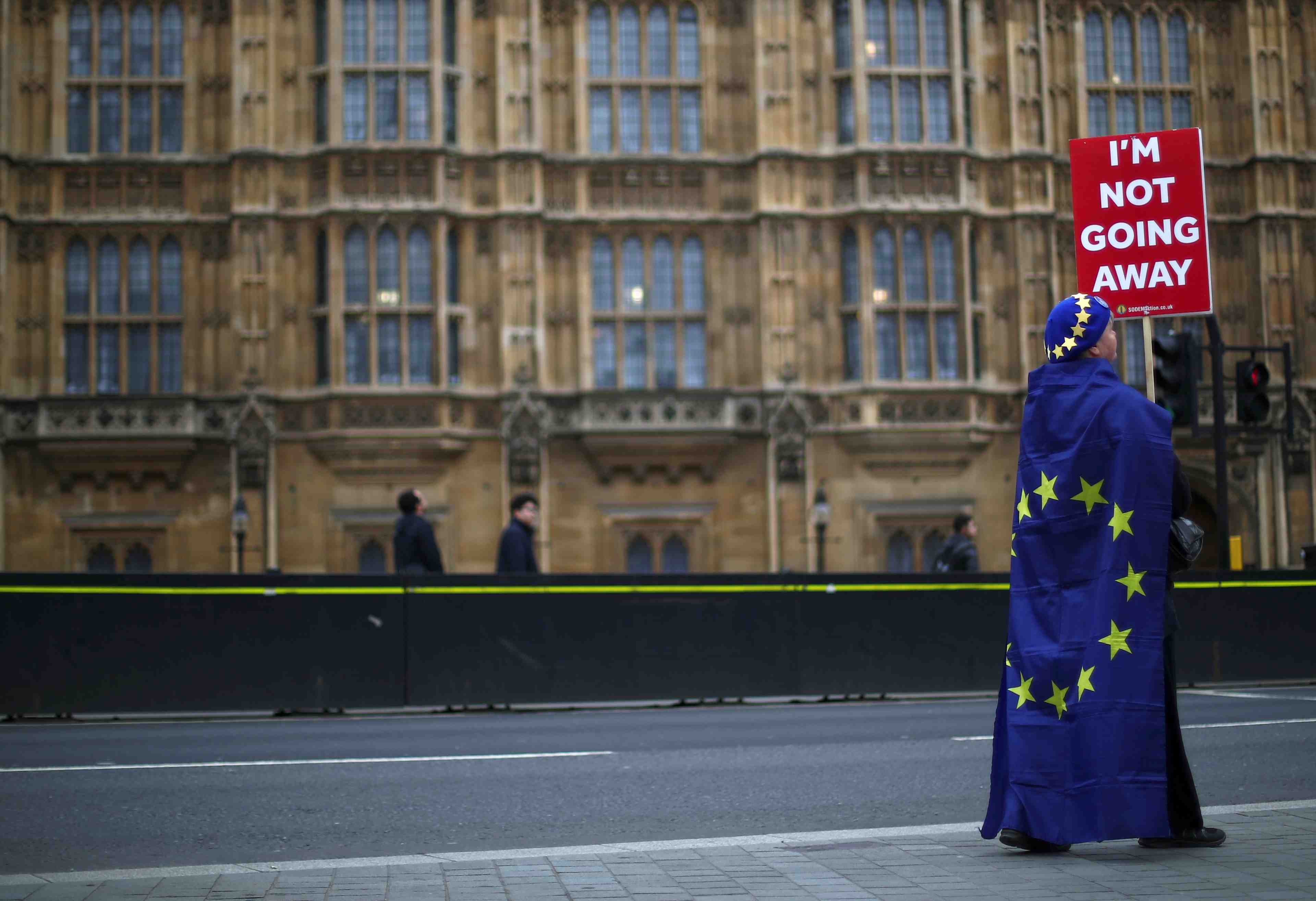 Les europeens vont tenter d'eviter un brexit brutal