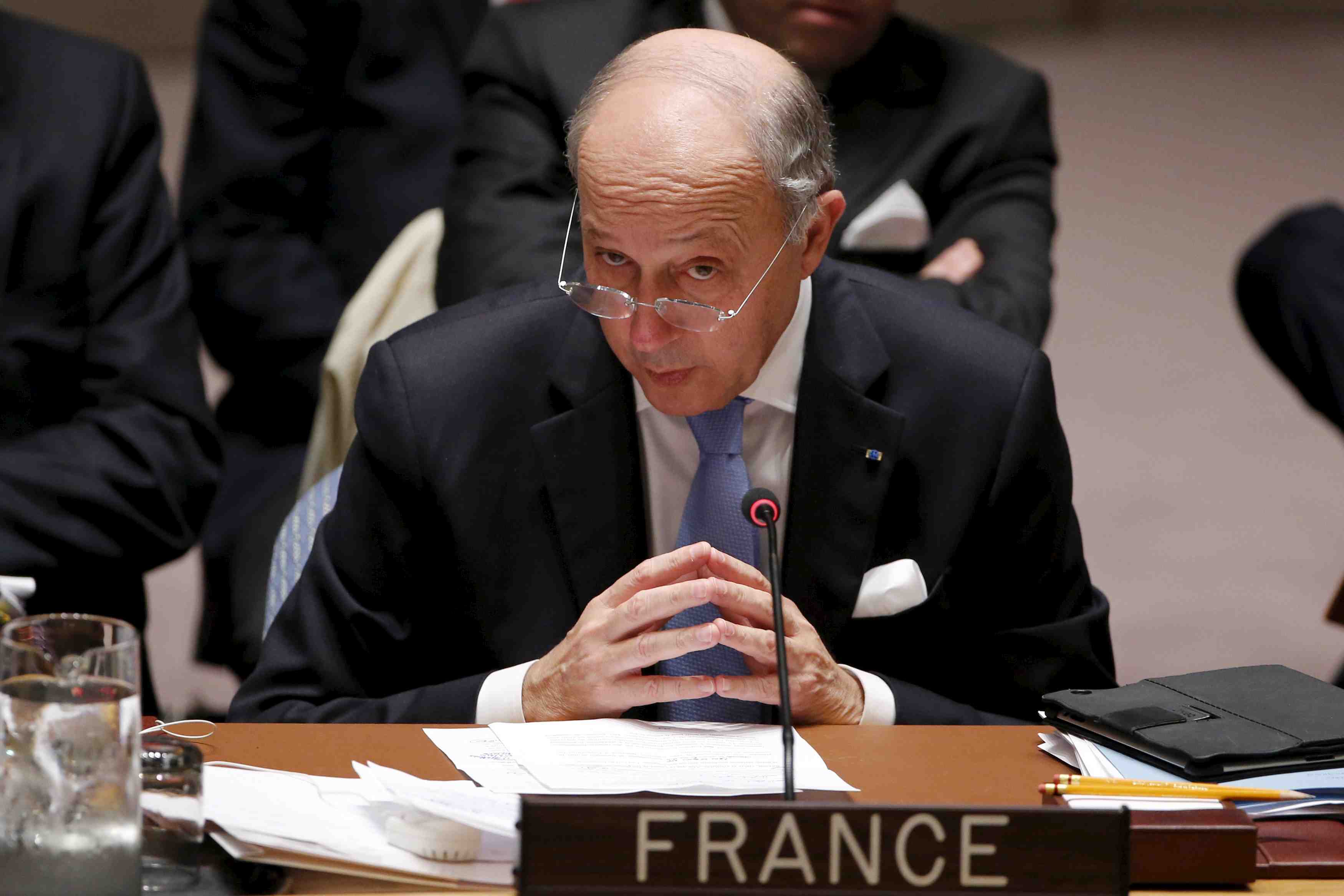 Laurent fabius refuse de speculer sur une nomination au conseil constitutionnel
