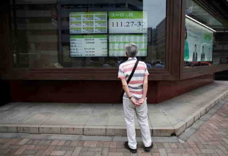 La bourse de tokyo termine en baisse