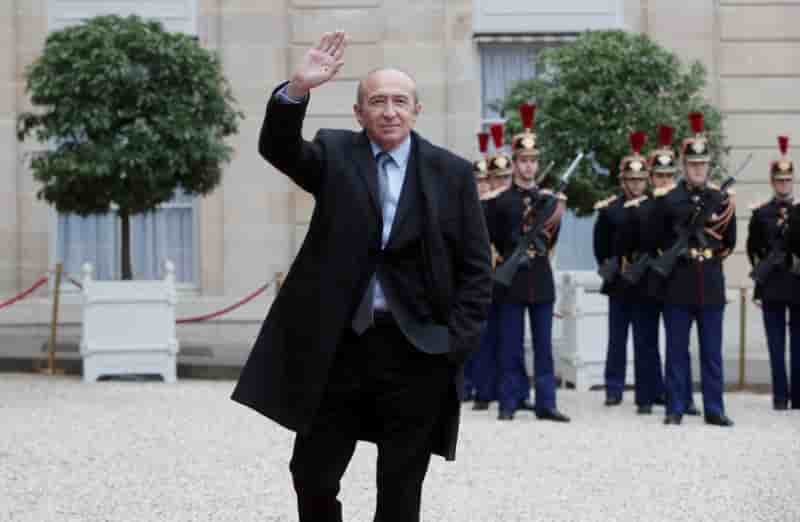 Collomb, artisan de la victoire de macron, a l'interieur