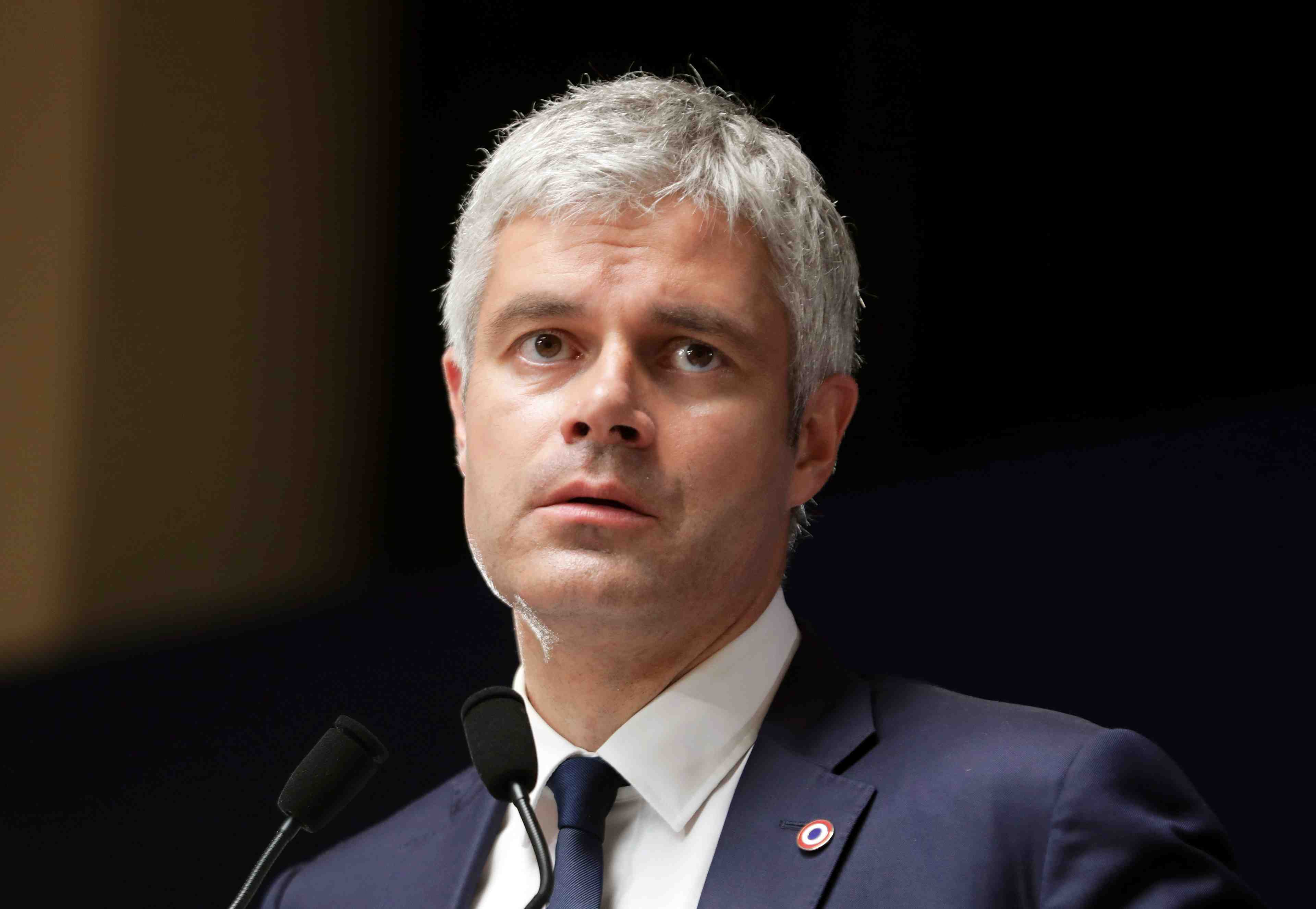 Wauquiez tente de recruter barnier en vue des europeennes