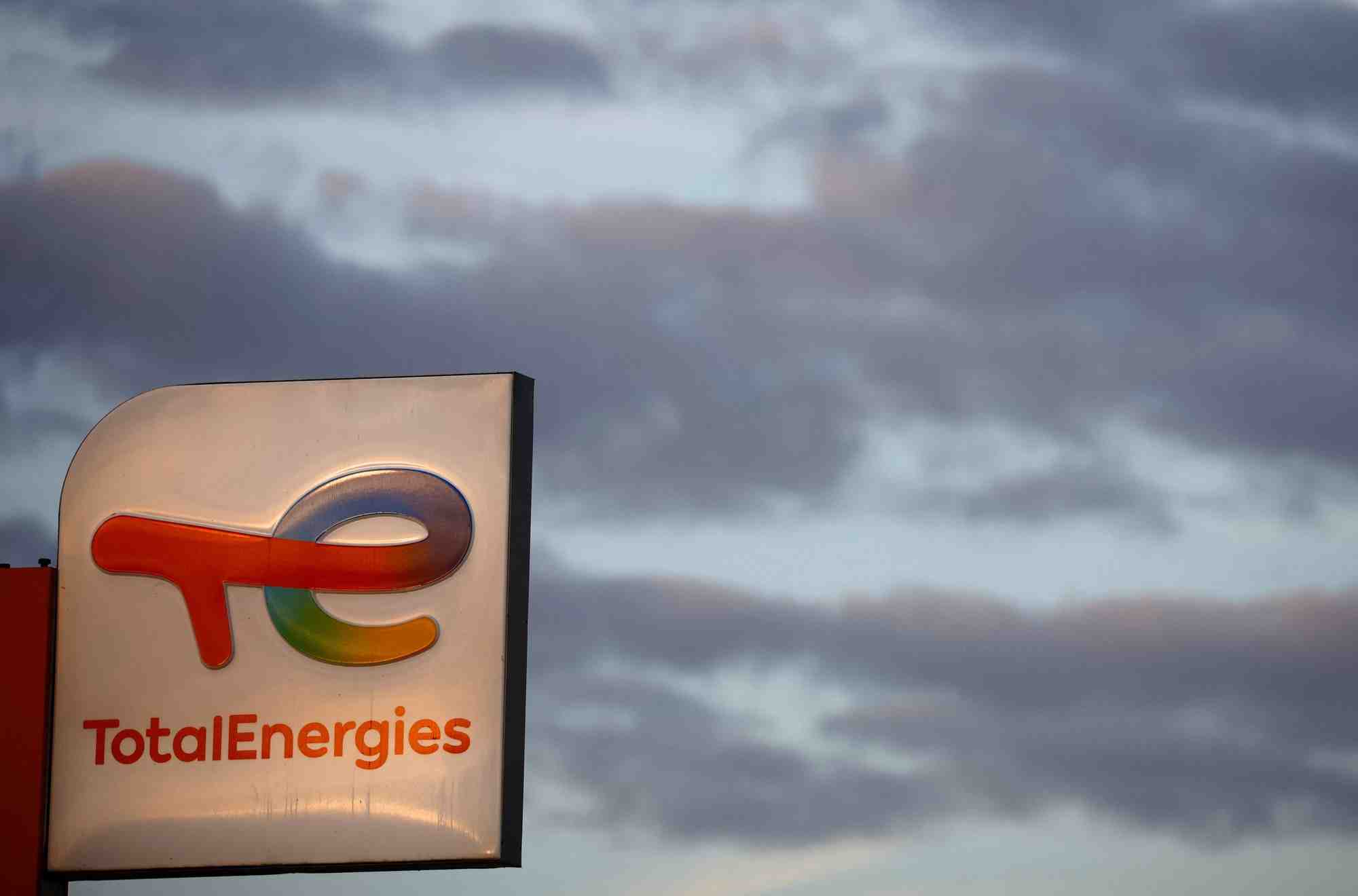 Une station-service totalenergies a vertou pres de nantes