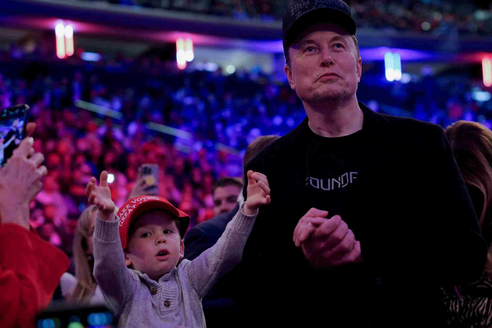 Le patron de tesla elon musk