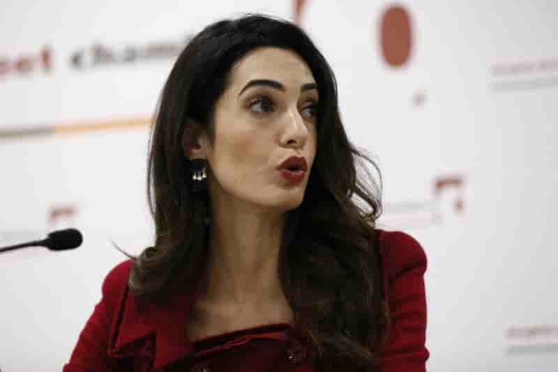 Birmanie: amal clooney rejoint la defense des journalistes de reuters