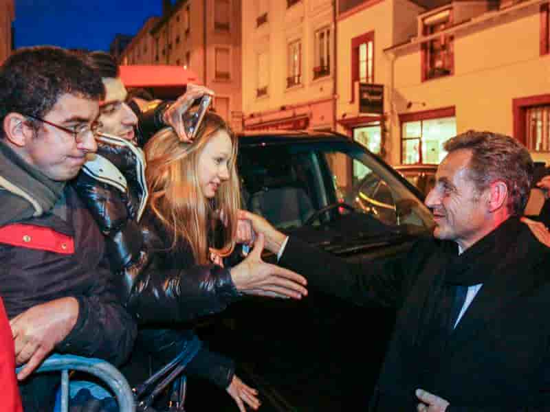 Nicolas Sarkozy teste sa popularité lors des concerts de Carla