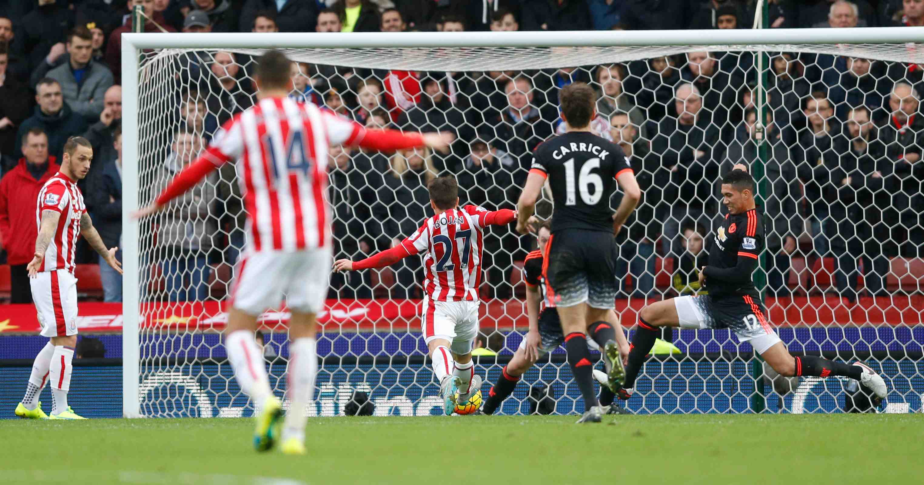 Manchester united digere mal les fetes