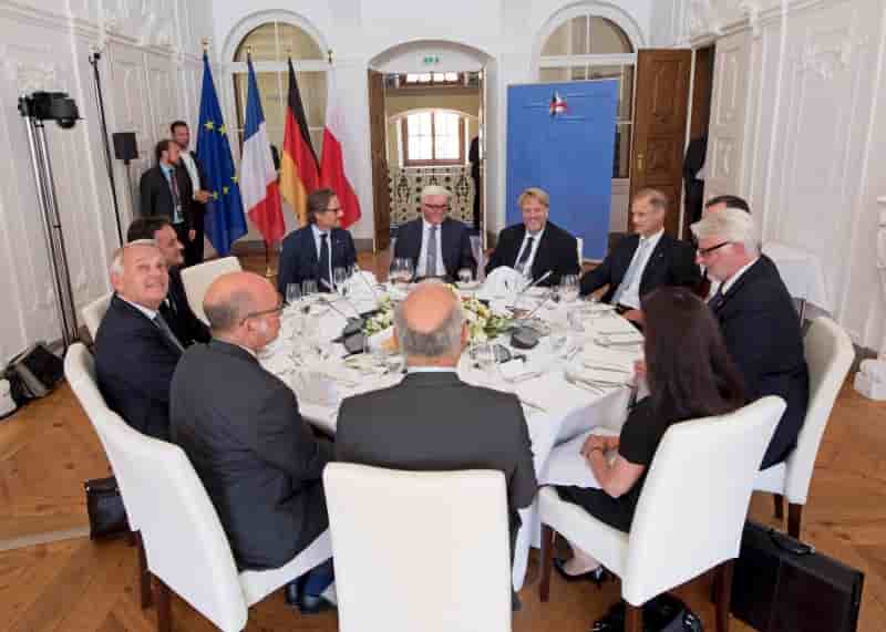 Allemagne, france et pologne appellent a une intensification des efforts internationaux en ukraine