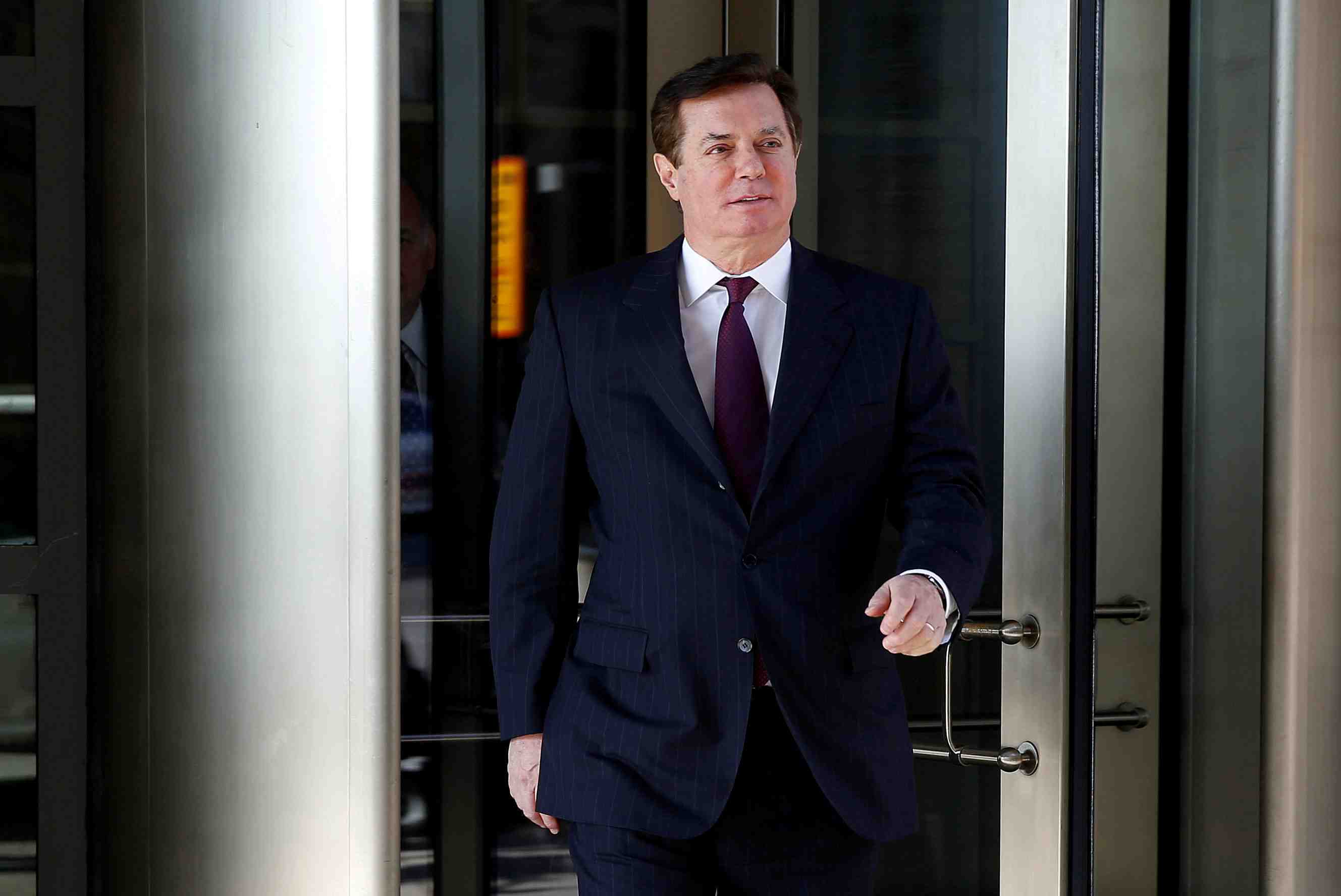 Enquete russe: le proces de paul manafort s'ouvrira le 17 septembre