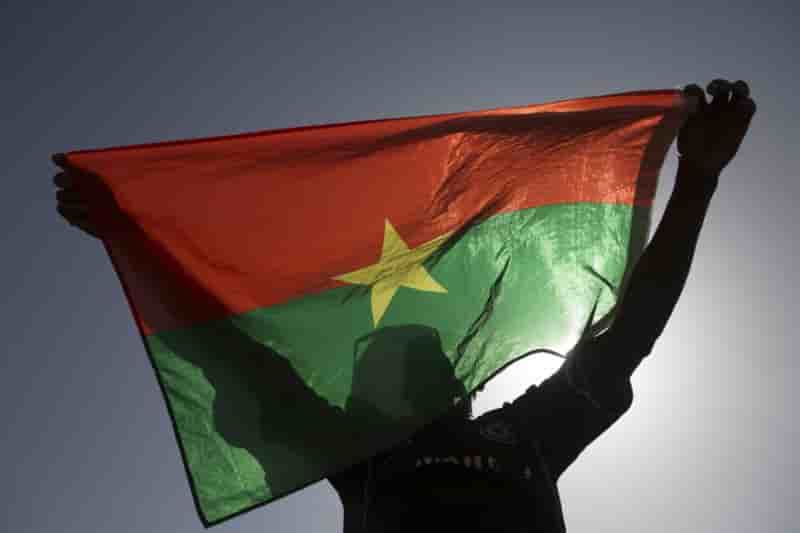 Le burkina faso noue des relations diplomatiques avec la chine