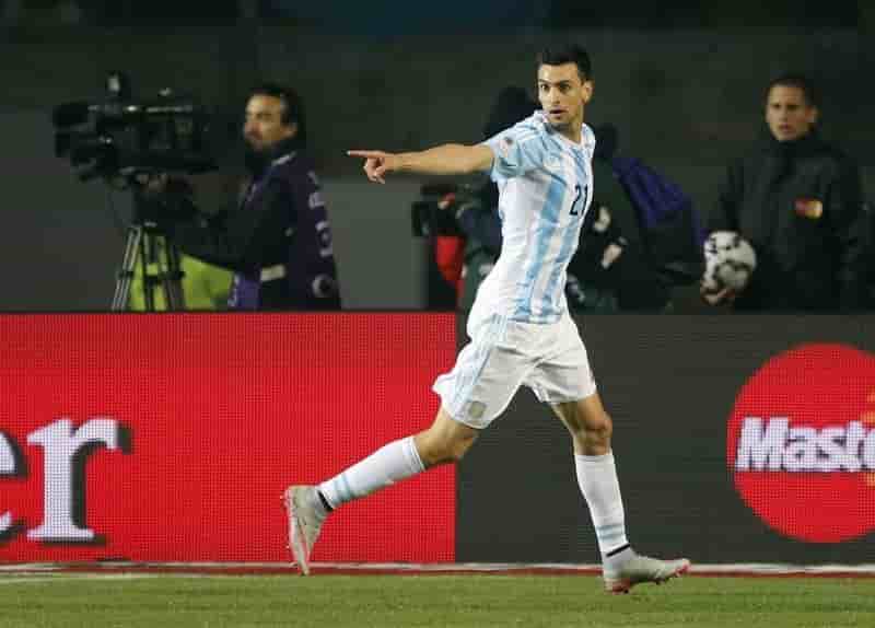 Tata martino renouvelle sa confiance a javier pastore