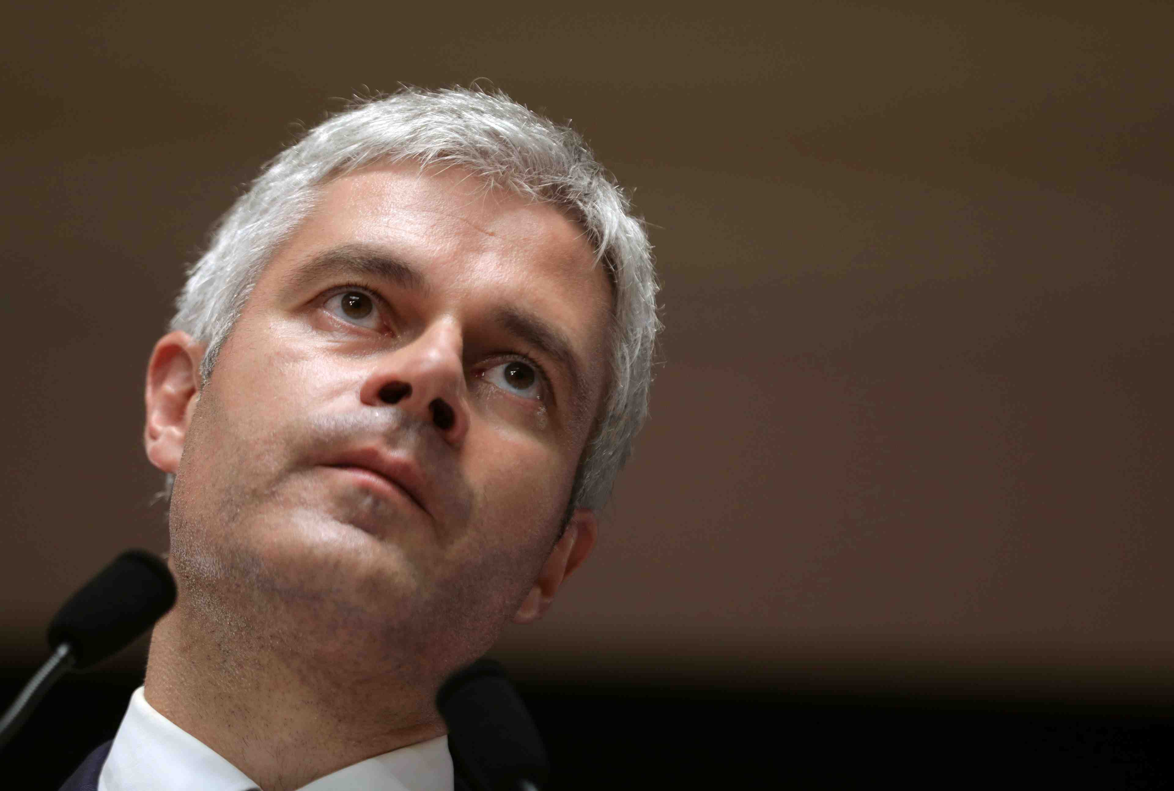 Le plan carburants? "de la micro-rustine", denonce wauquiez