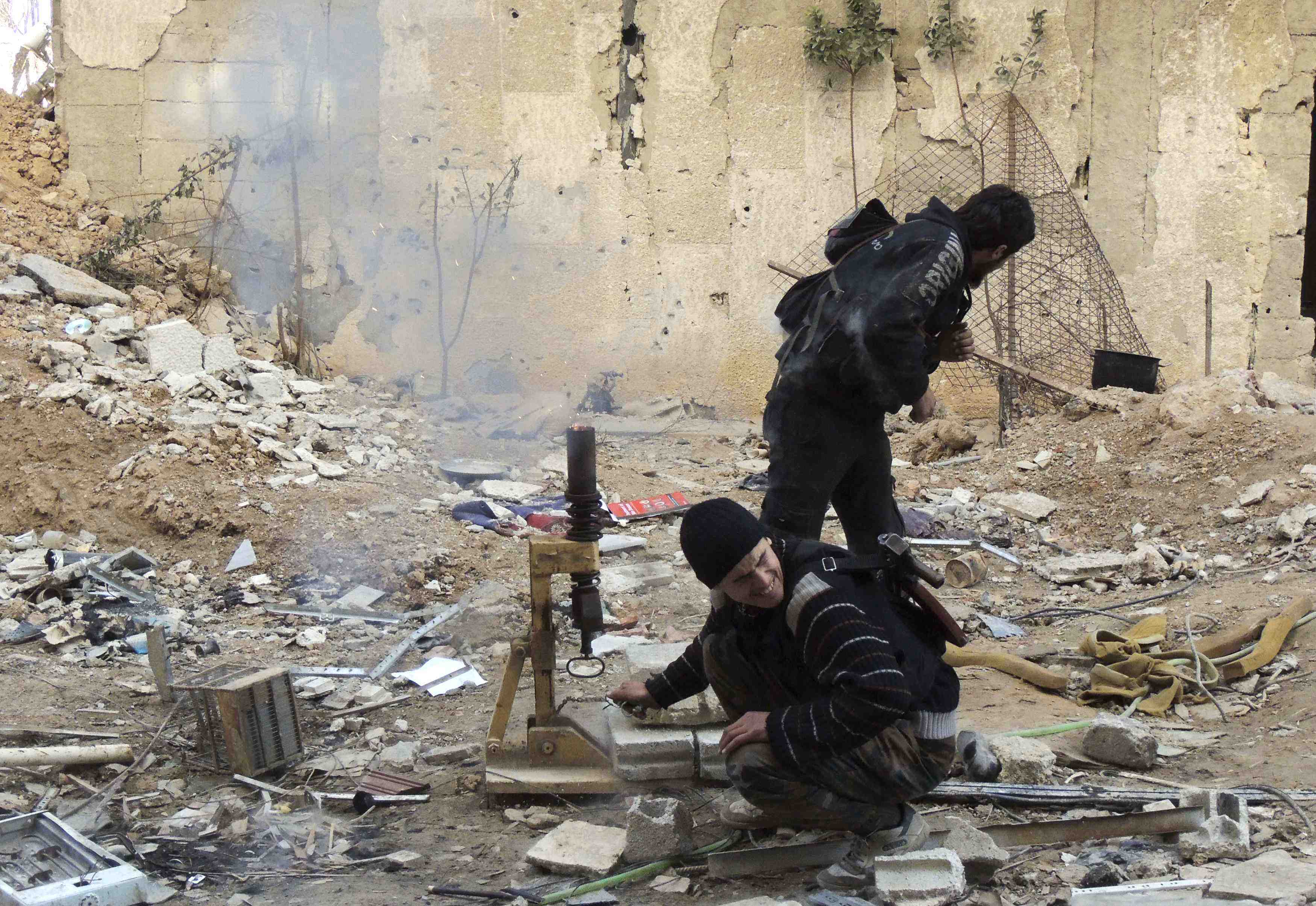 Ankara et washington trouvent un terrain d'entente sur la formation de rebelles syriens moderes