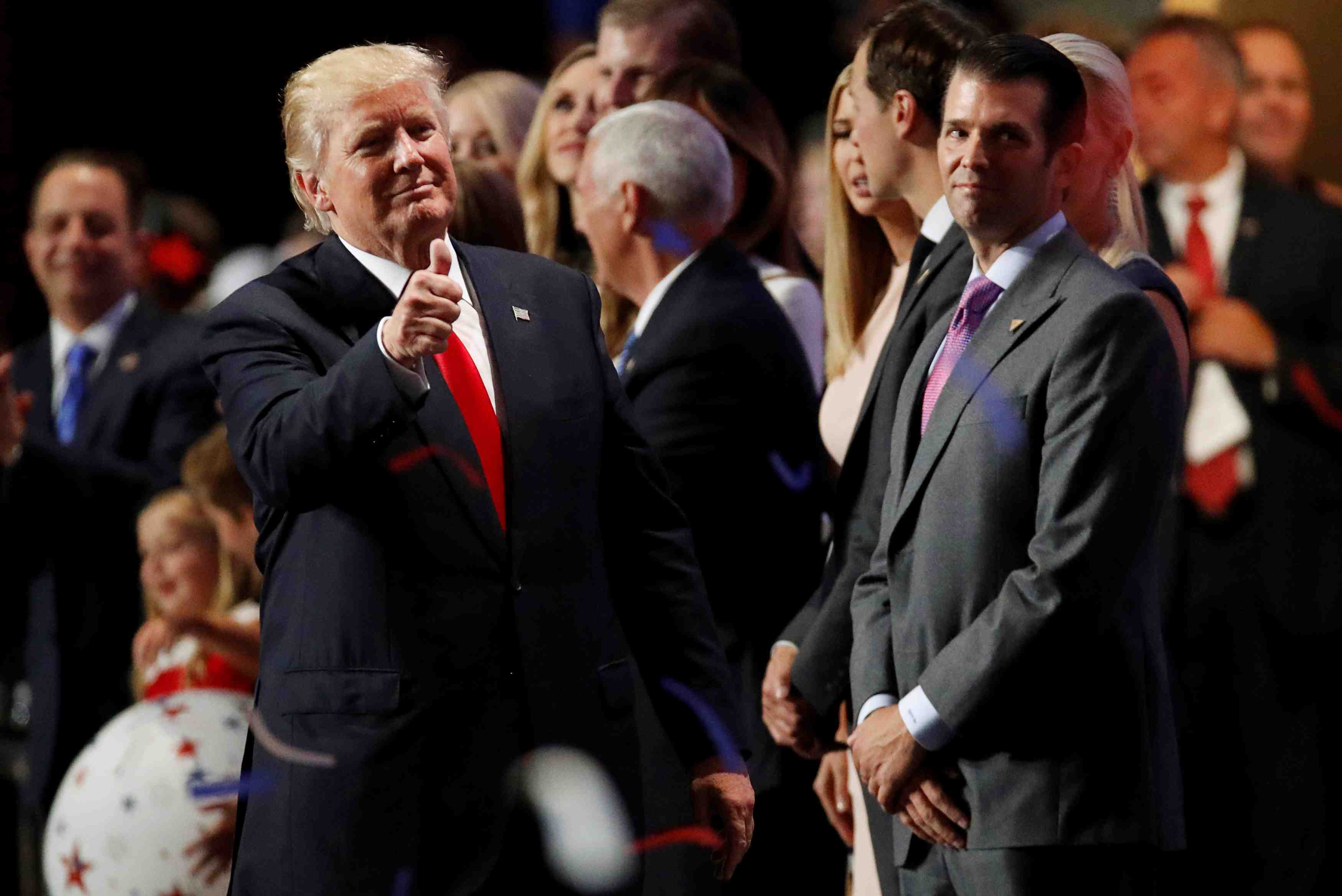 Trump et lavrov defendent donald trump junior