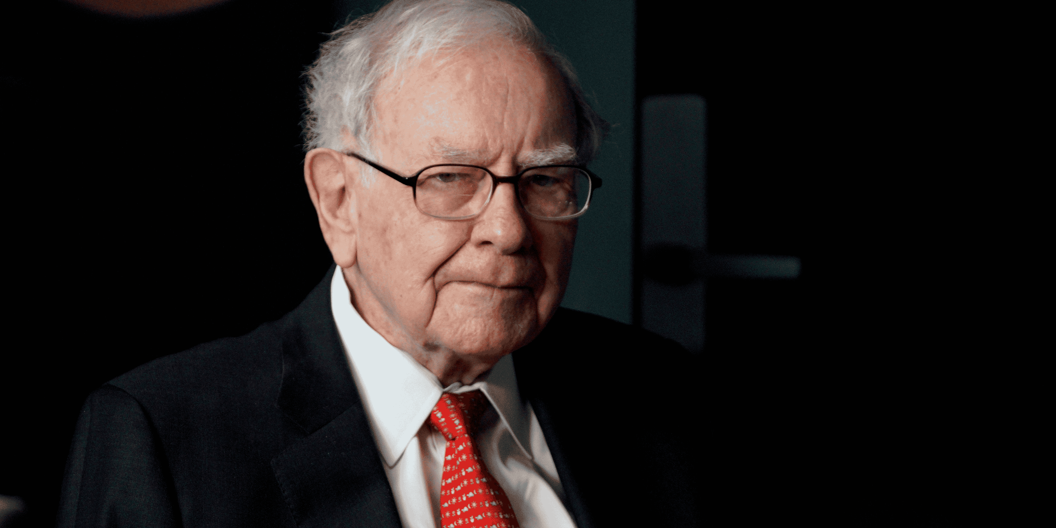Berkshire rachete ses actions et monte dans apple, dit buffett