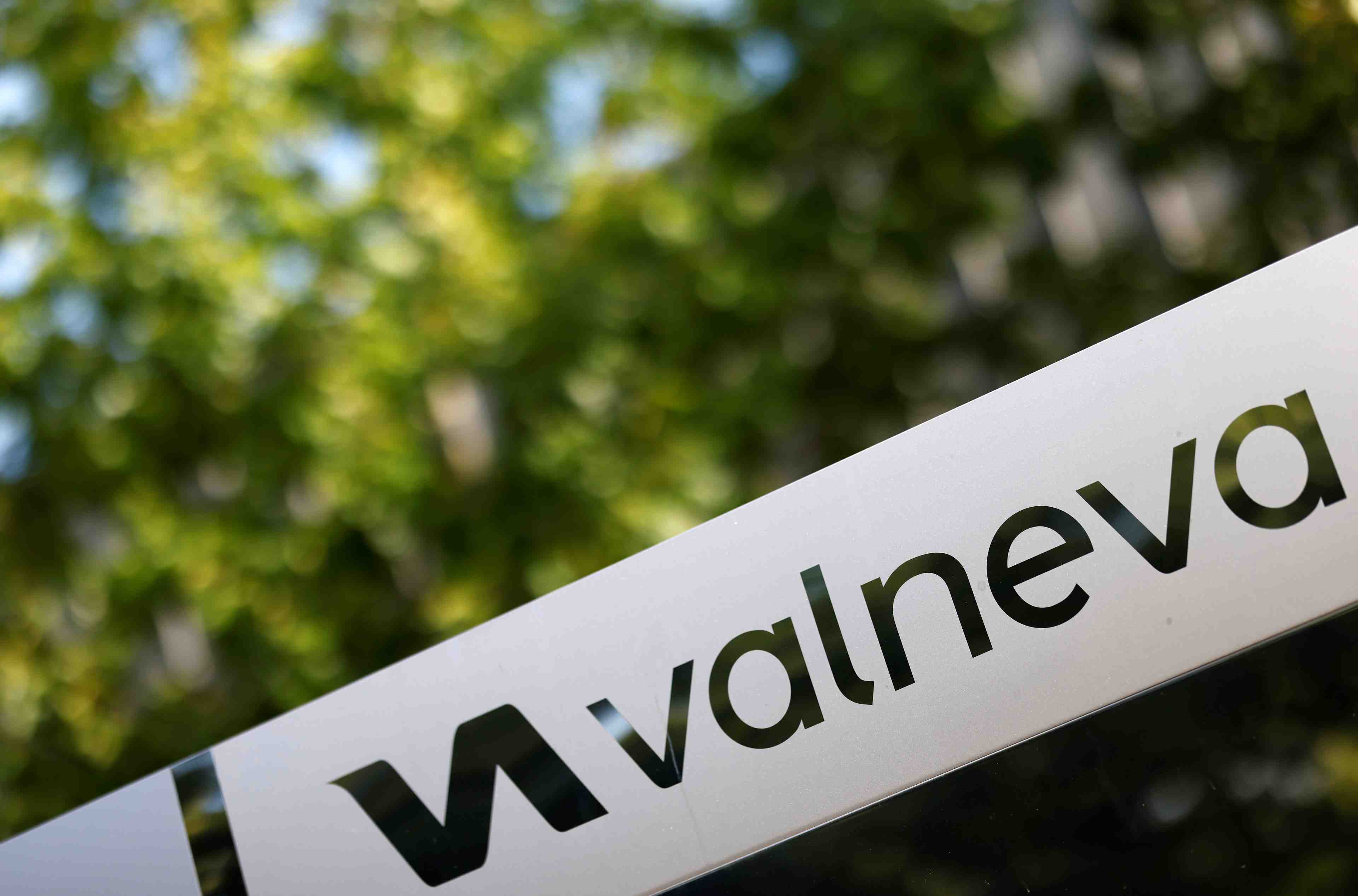 Valneva etend les essais cliniques de son candidat vaccin