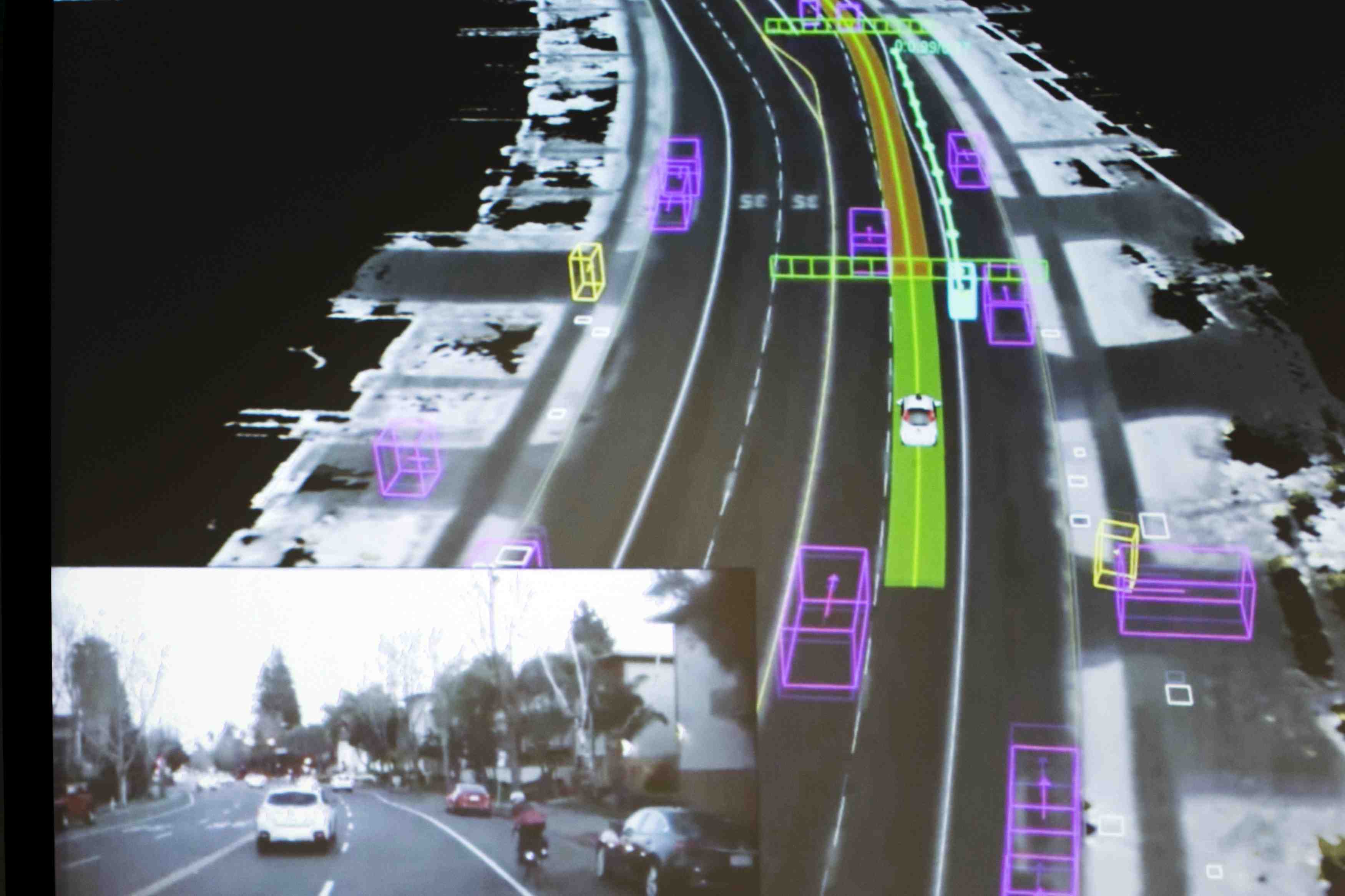 Bordeaux, terrain de jeu des voitures autonomes