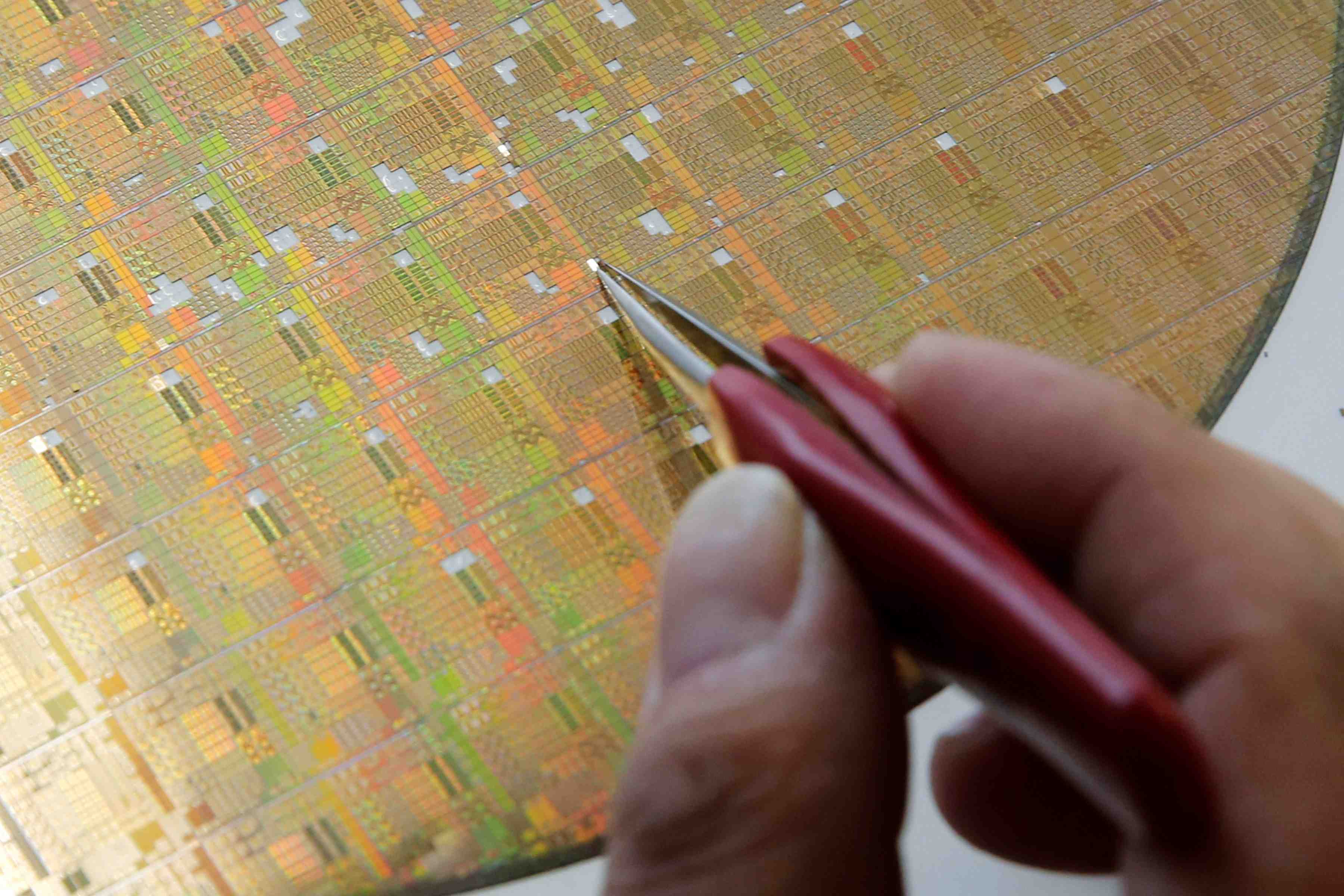 Stmicroelectronics prevoit un repli de ses revenus au 1er trimestre