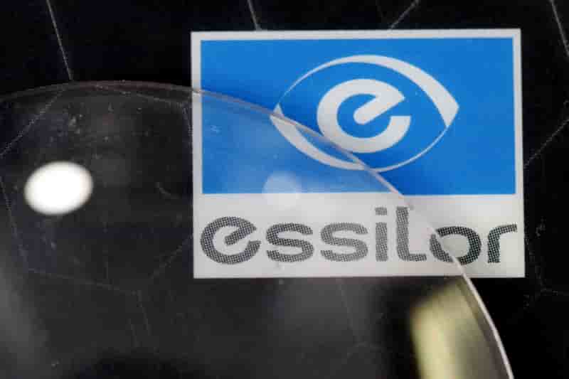 Essilor ralentit au 3e trimestre aux usa et reste prudent