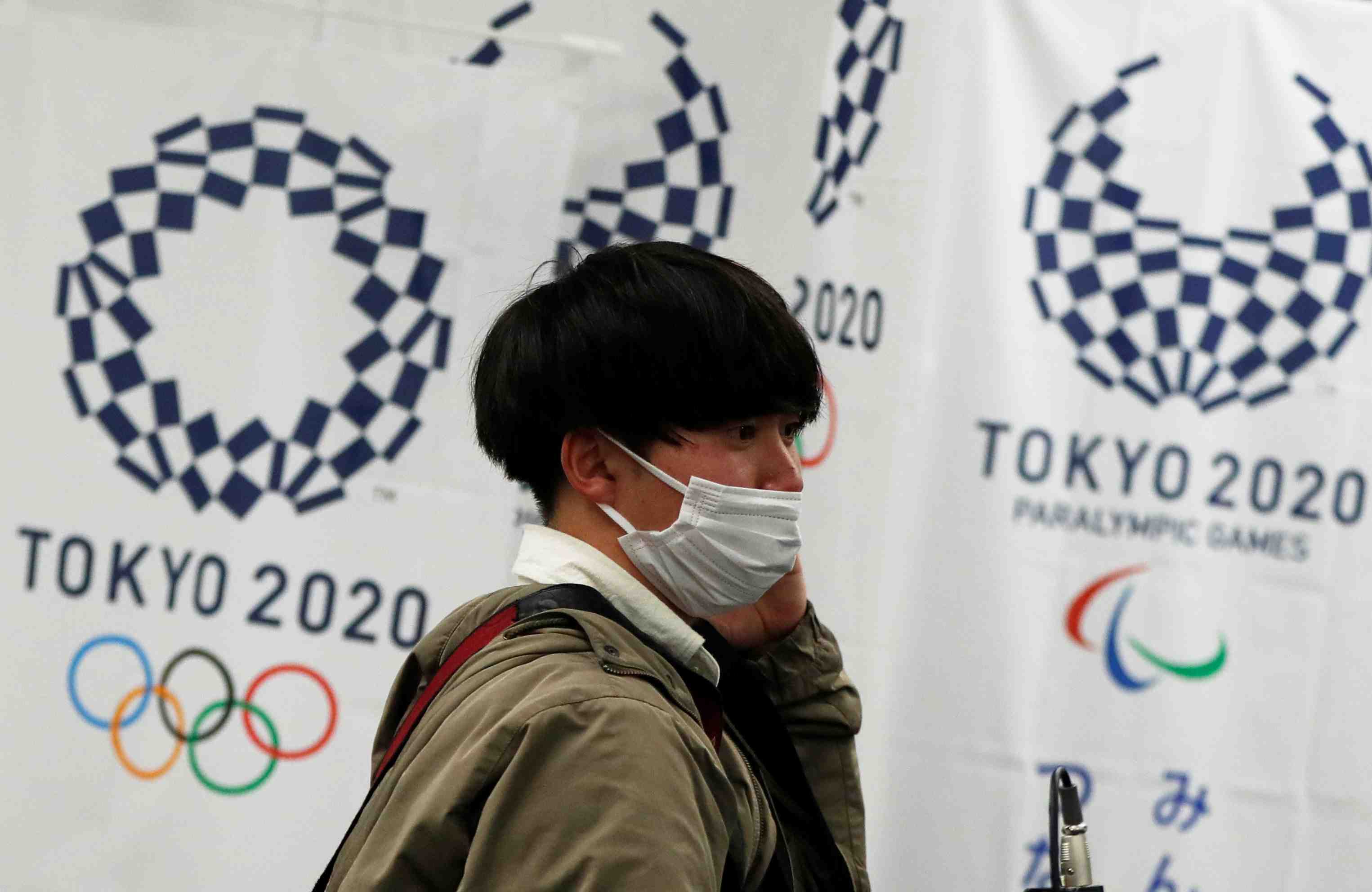 Coronavirus: des voix s'elevent contre le maintien des jo de tokyo