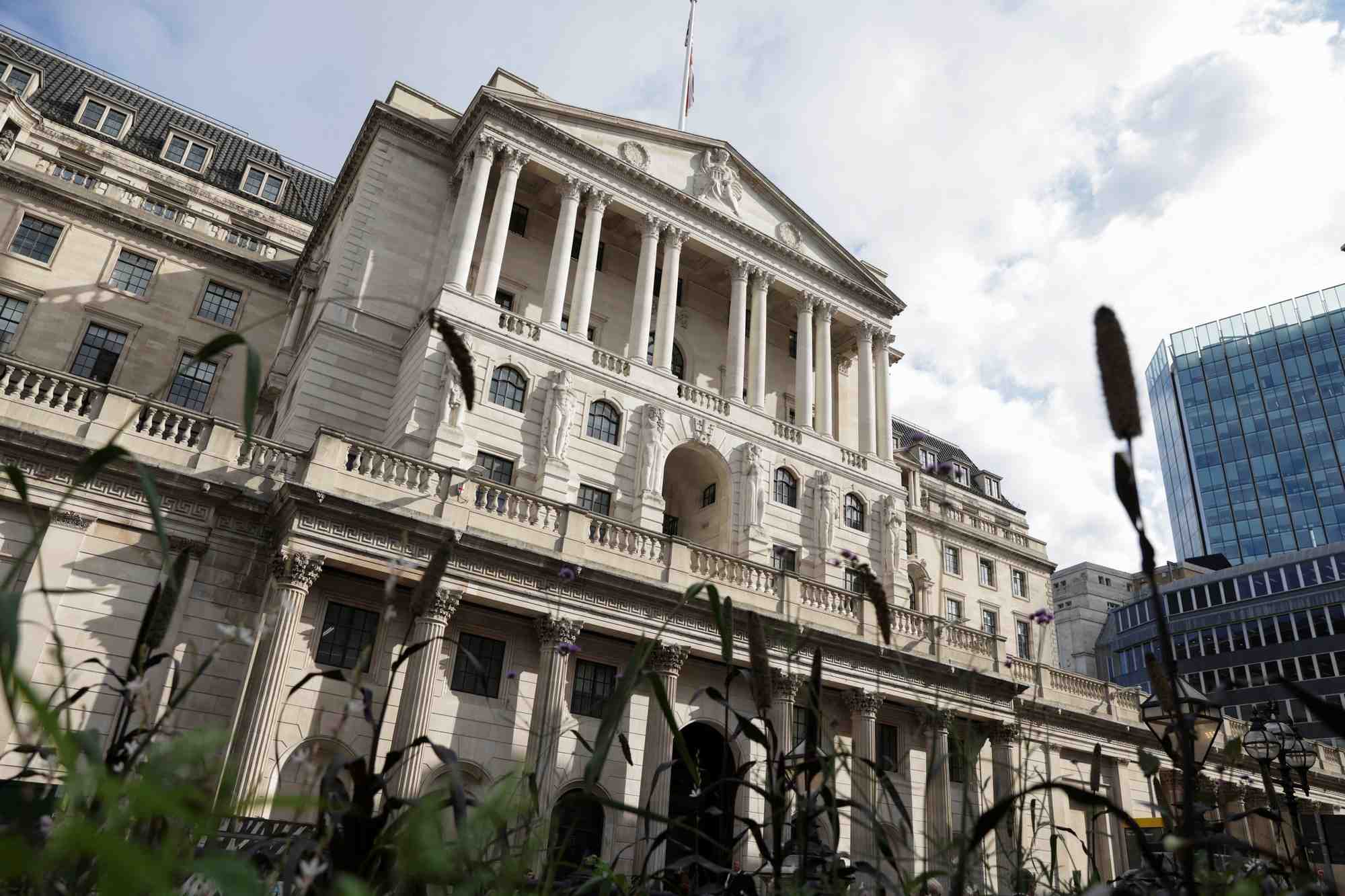 Conference de presse de la banque d'angleterre a londres