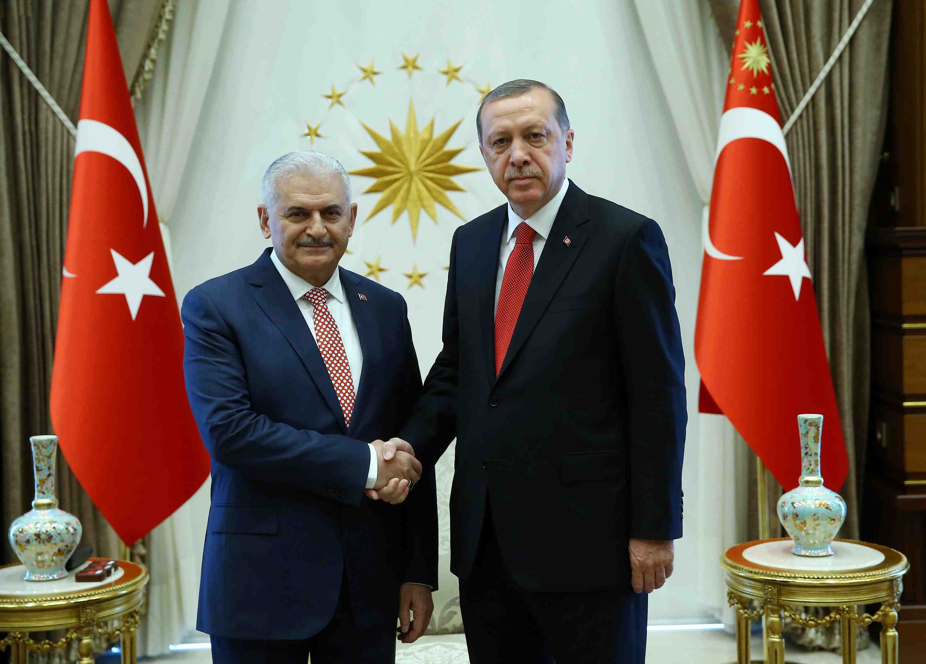 Recep tayyip erdogan renforce son emprise dans le nouveau gouvernement turc