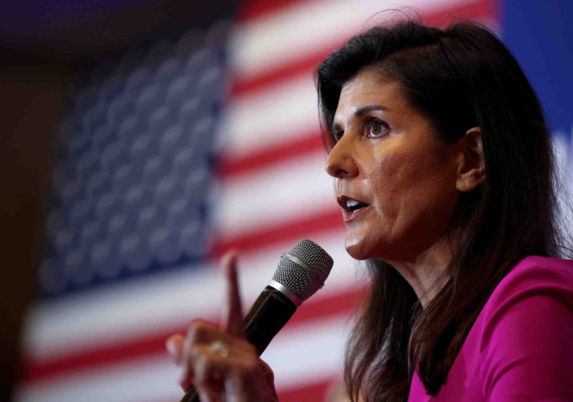 Nikki haley lors d'un meeting de campagne, en virginie