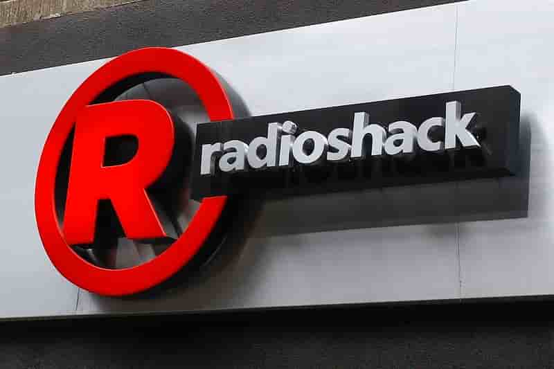RadioShack creuse ses pertes, les ventes plongent