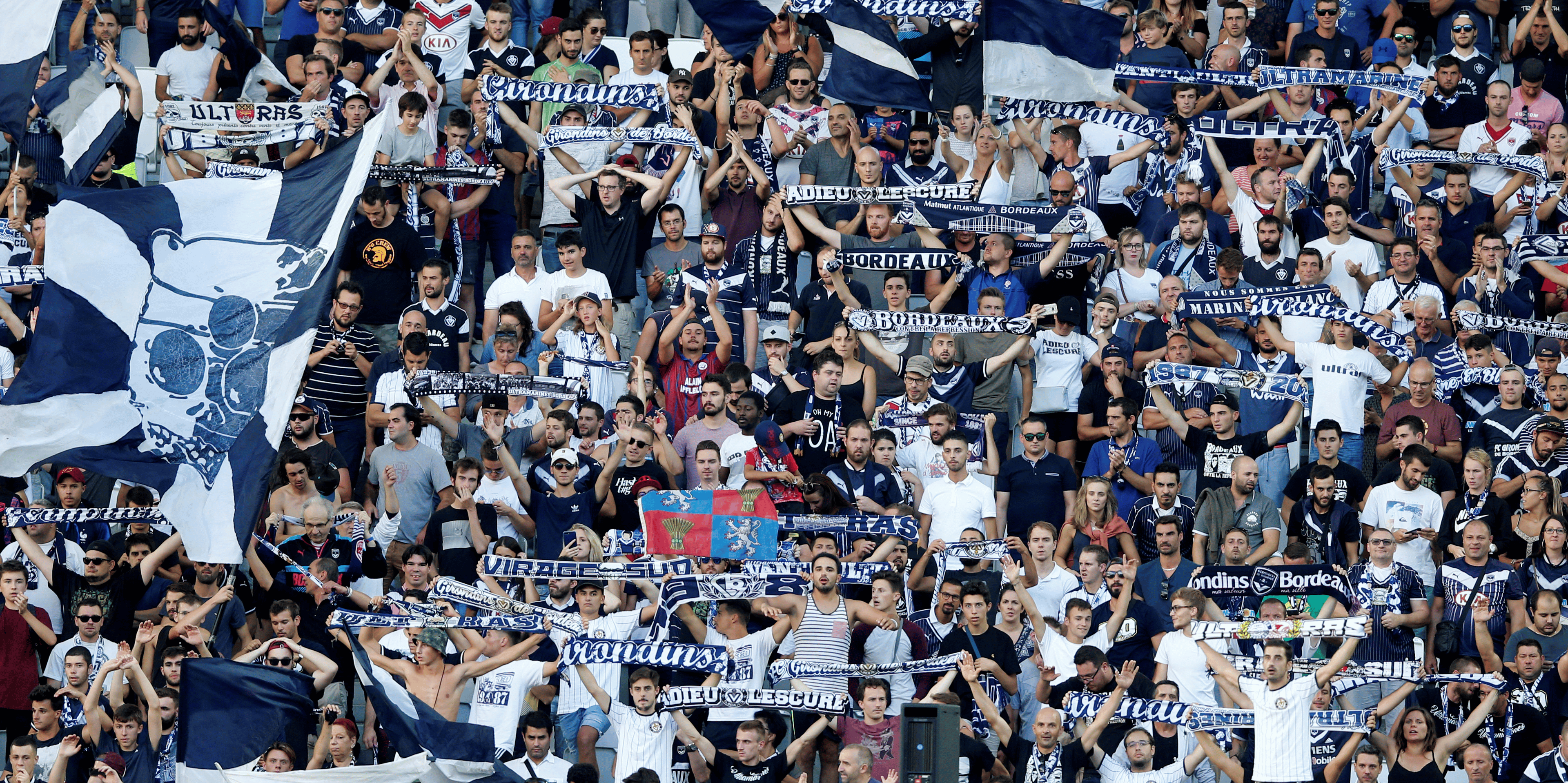 Le repreneur des girondins de bordeaux conteste par des supporters
