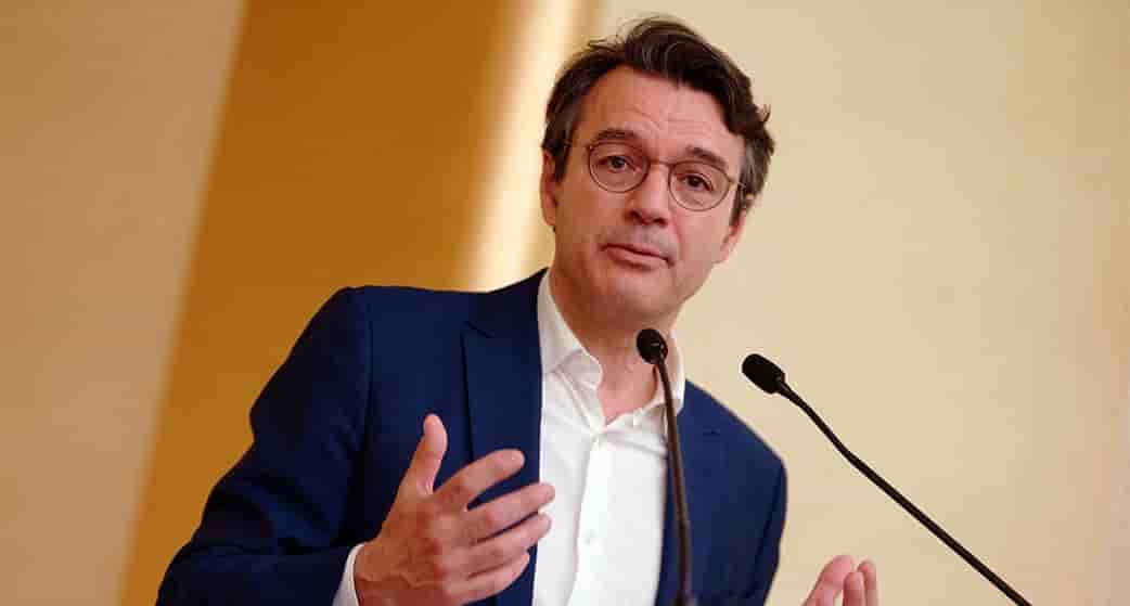Mario Stasi, président de la Licra, et d'autres signataires, alertent l'Europe face aux nouvelles mesures de Meta, à l'aube de la prise de pouvoir par Donald Trump aux États-Unis.