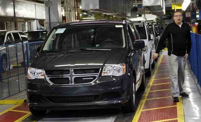 Chrysler rappelle 700.000 voitures de plus pour défaut d'allumage