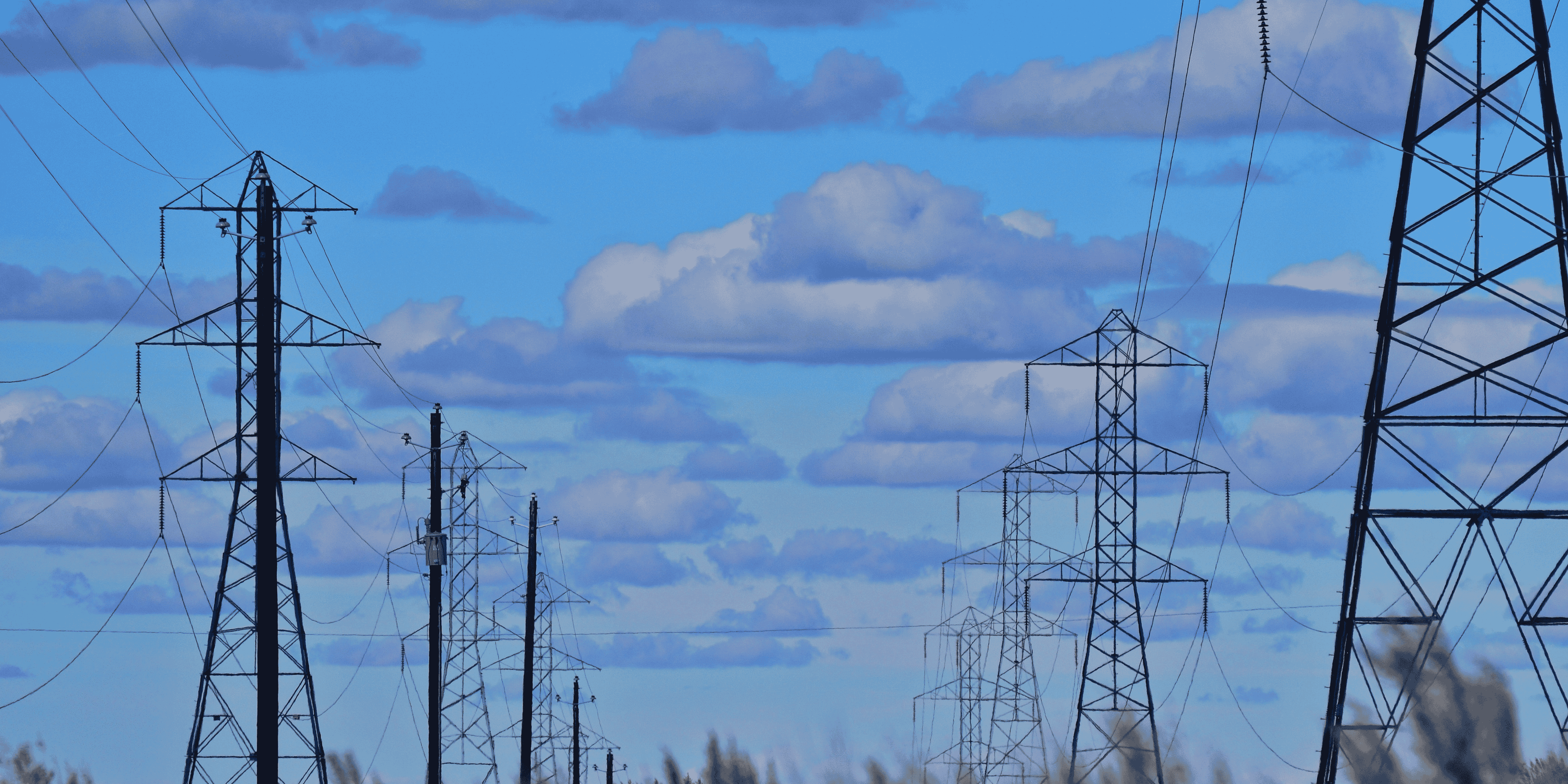 Smart Grid Réseau électrique électricité pylônes
