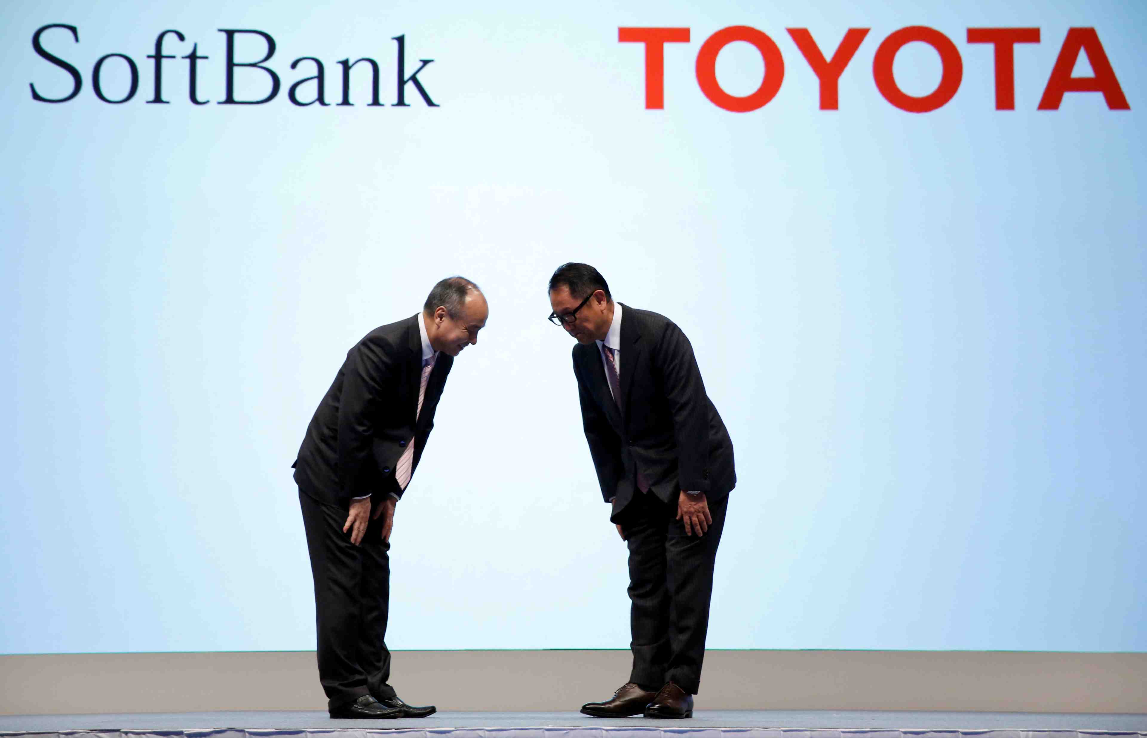 Toyota et softbank s'allient dans les services de mobilite