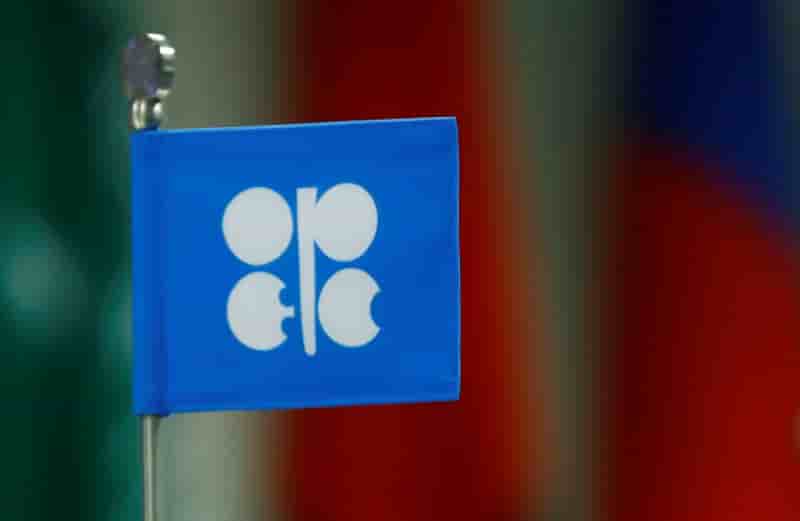 L'opep+ pourrait relever sa production jusqu'a 1,5 million de barils par jour
