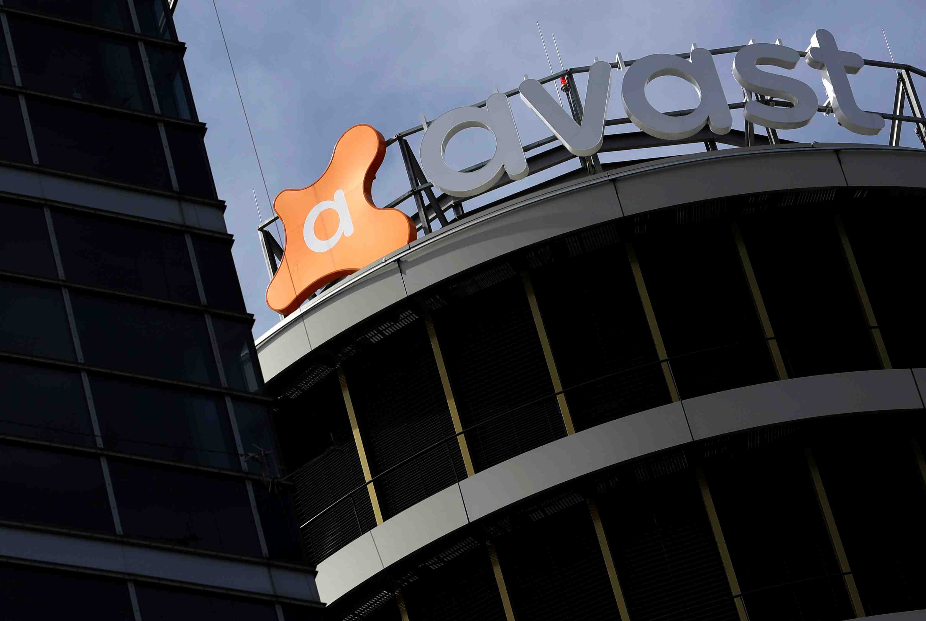 Avast releve sa prevision avec la demande pour les outils de protection