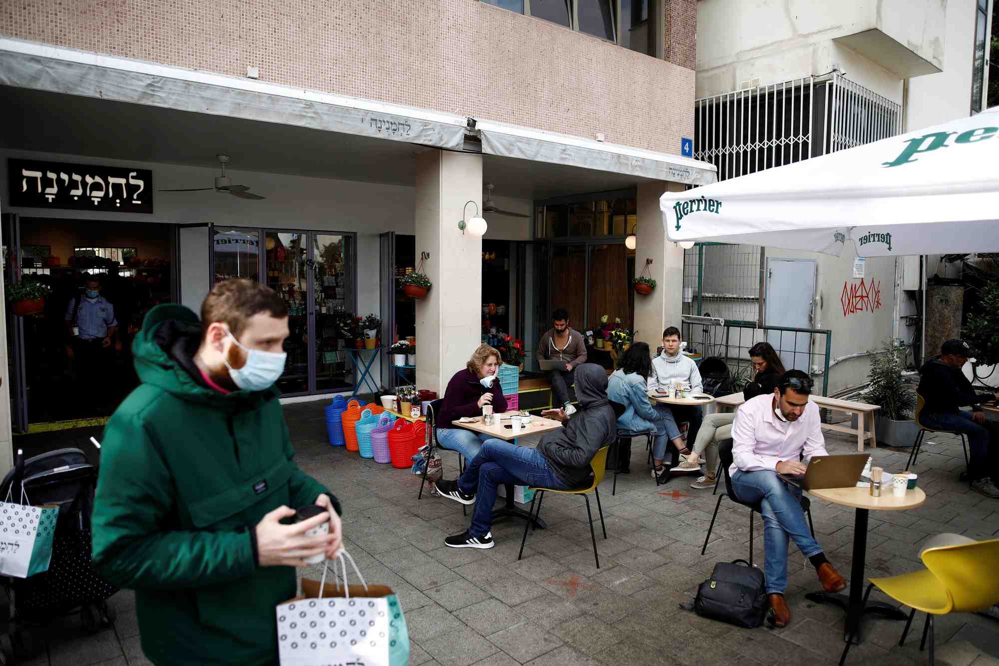 Les restaurants rouvriront bientot en israel, promet netanyahu