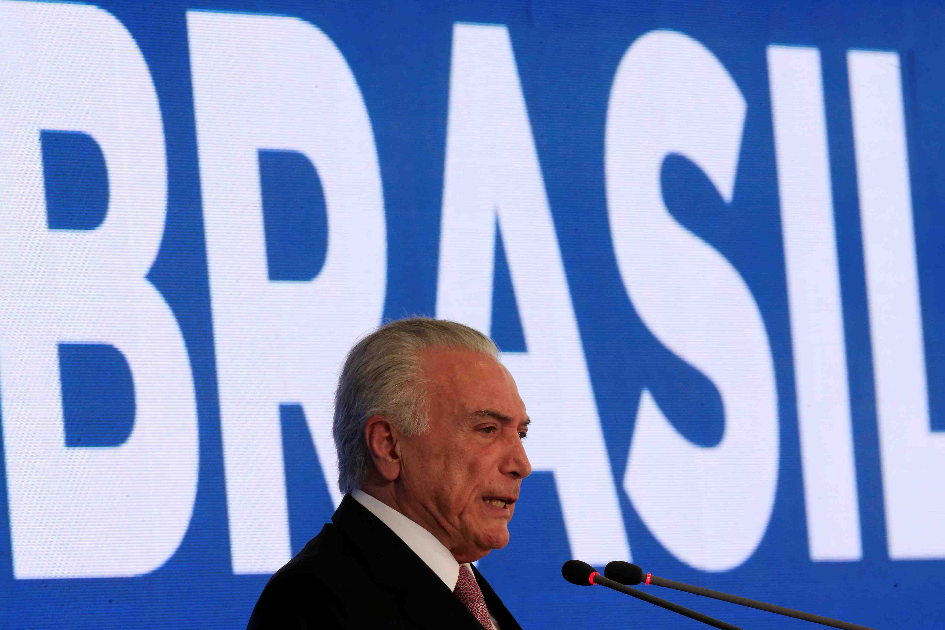 Bresil: temer renoncerait a etre candidat a la presidentielle