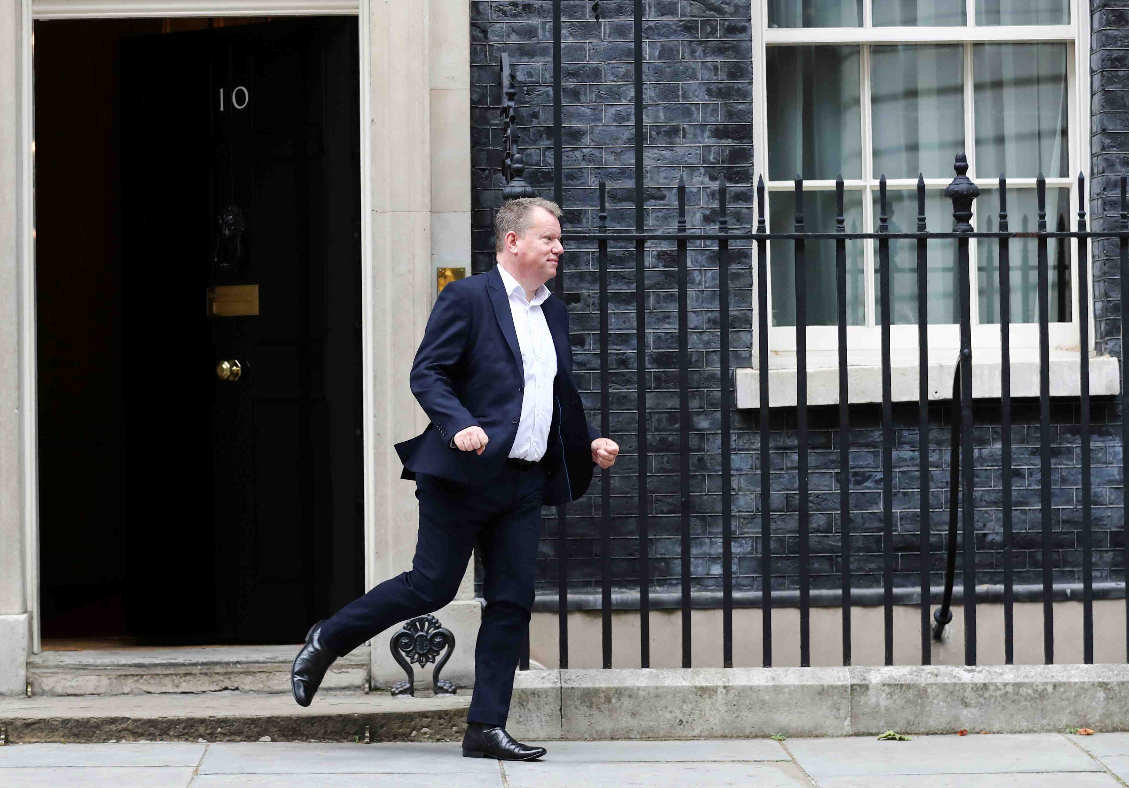 Brexit: londres agite la menace du "no deal" sur le libre-echange avec l'ue