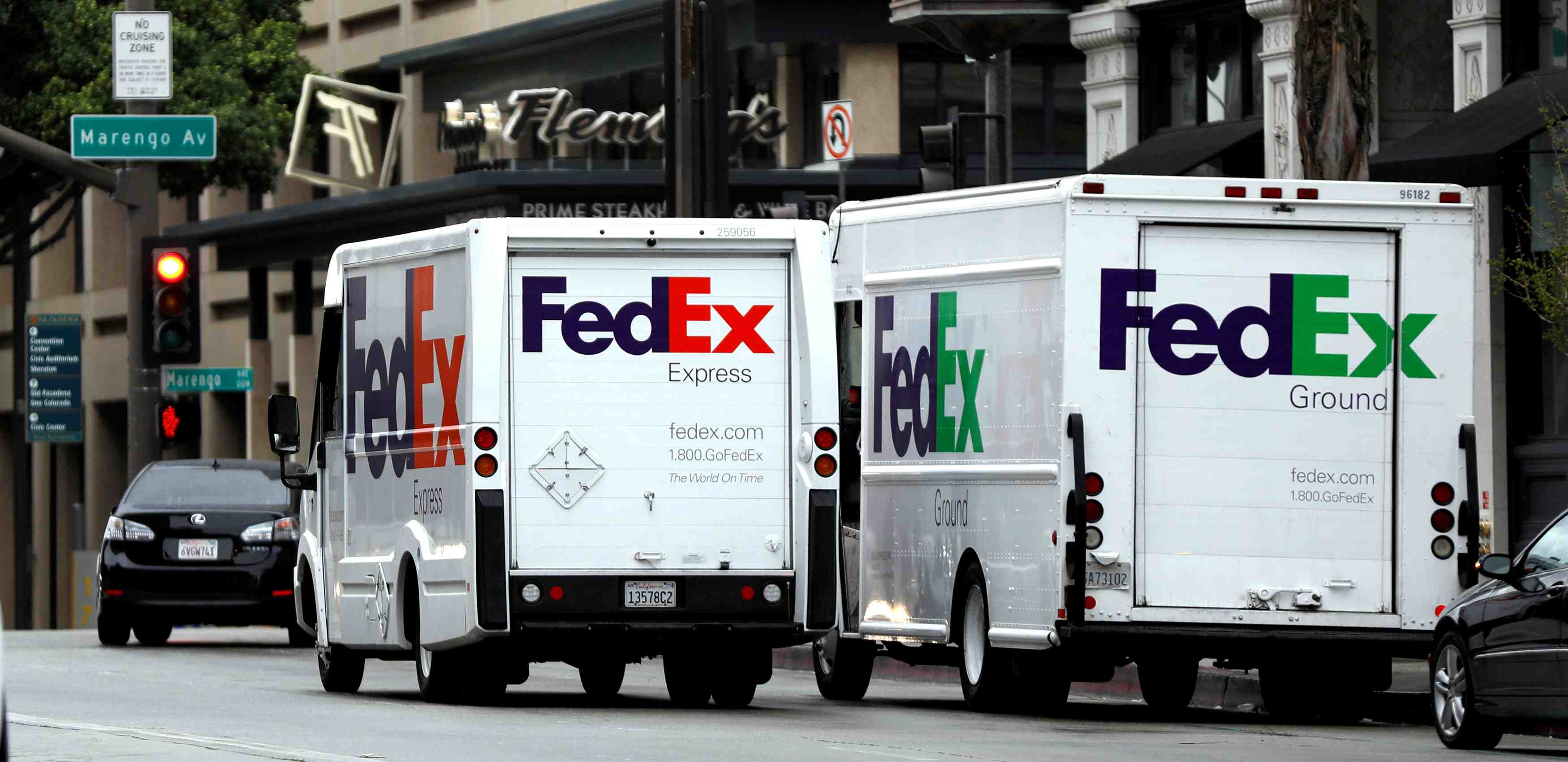 Fedex, en difficulte avec huawei, poursuit l'administration us