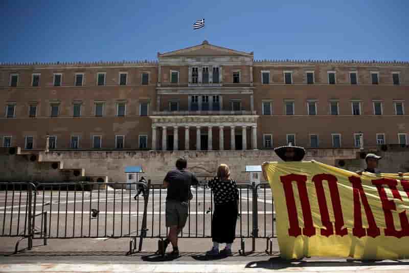 Les fonctionnaires grecs en grève contre l'austérité