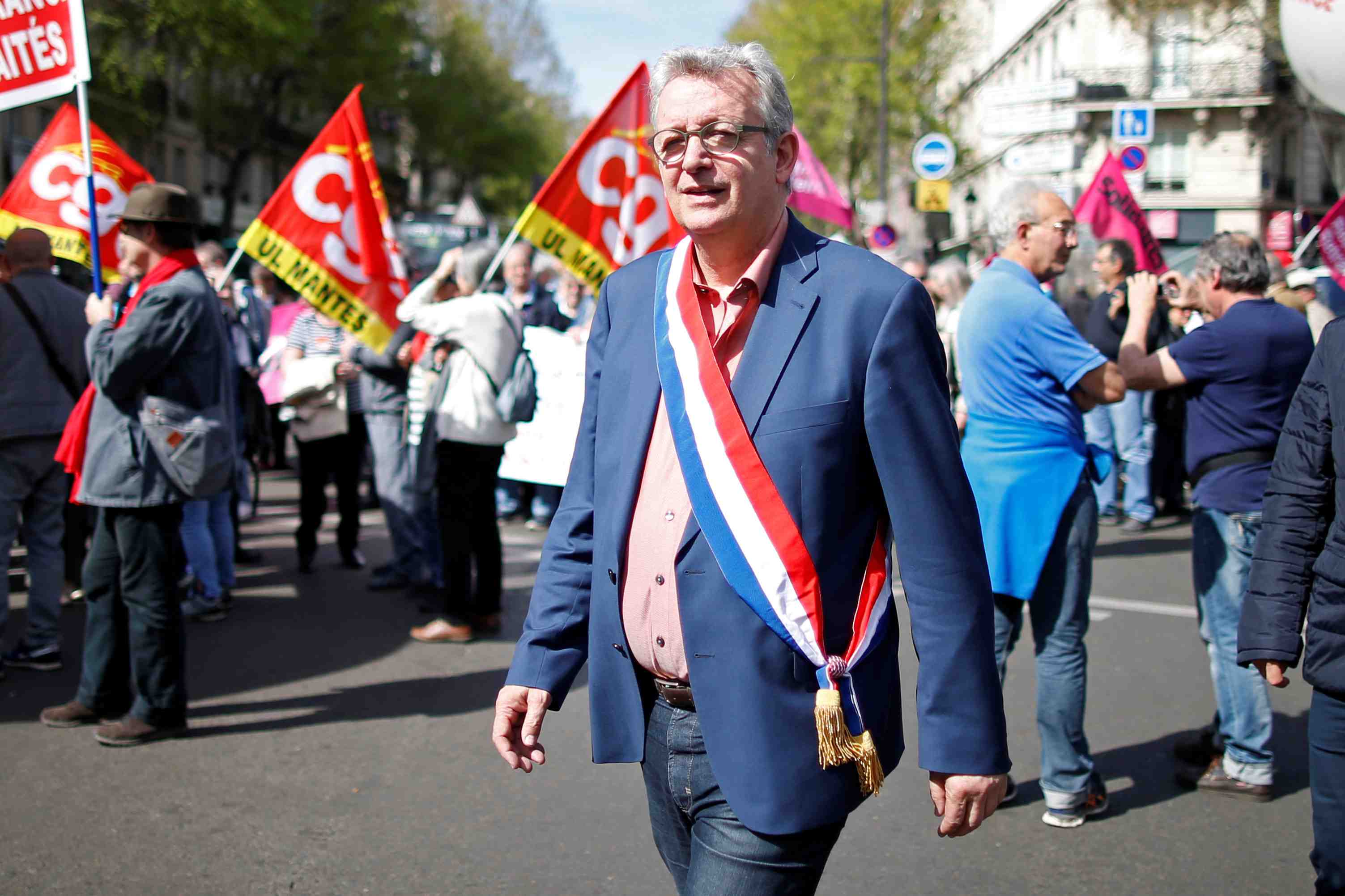 Le pcf appelle melenchon a une entente sur les legislatives