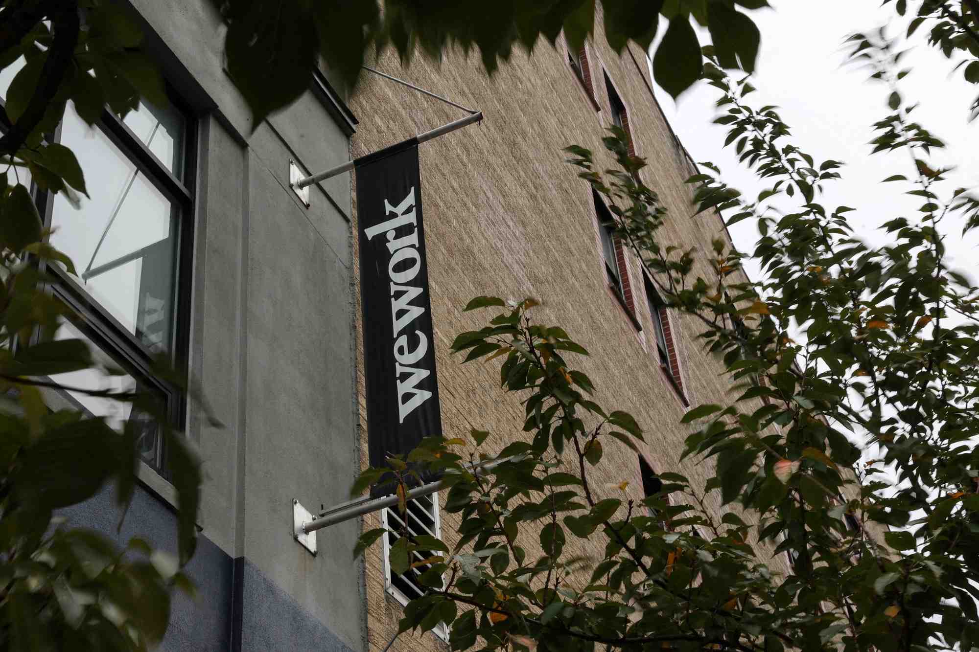Les bureaux de wework dans le quartier du queens, a new york