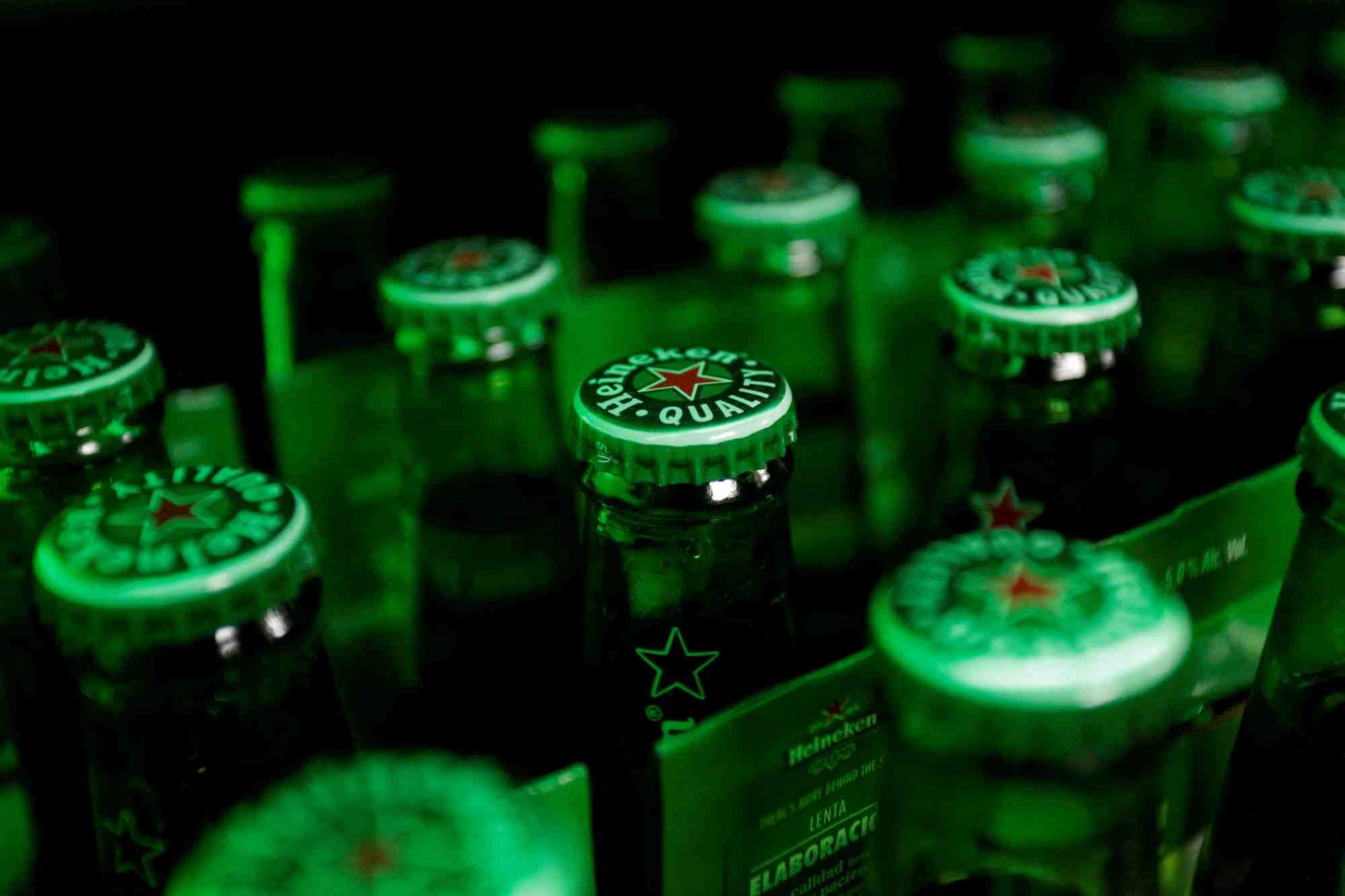 Heineken depasse les attentes avec la reouverture des bars en europe