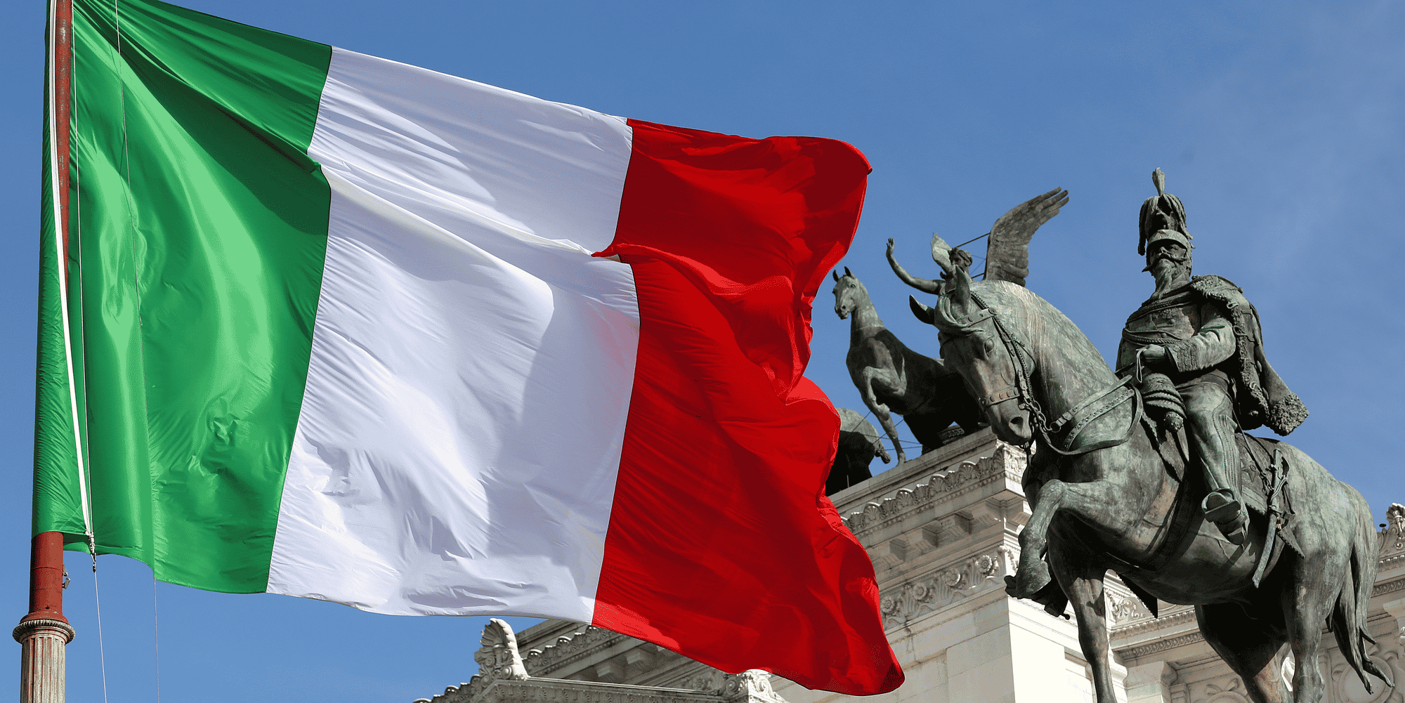 La dette publique de l'Italie s'élève à plus de 144% du Produit intérieur brut (PIB), soit le ratio le plus élevé de la zone euro après la Grèce.