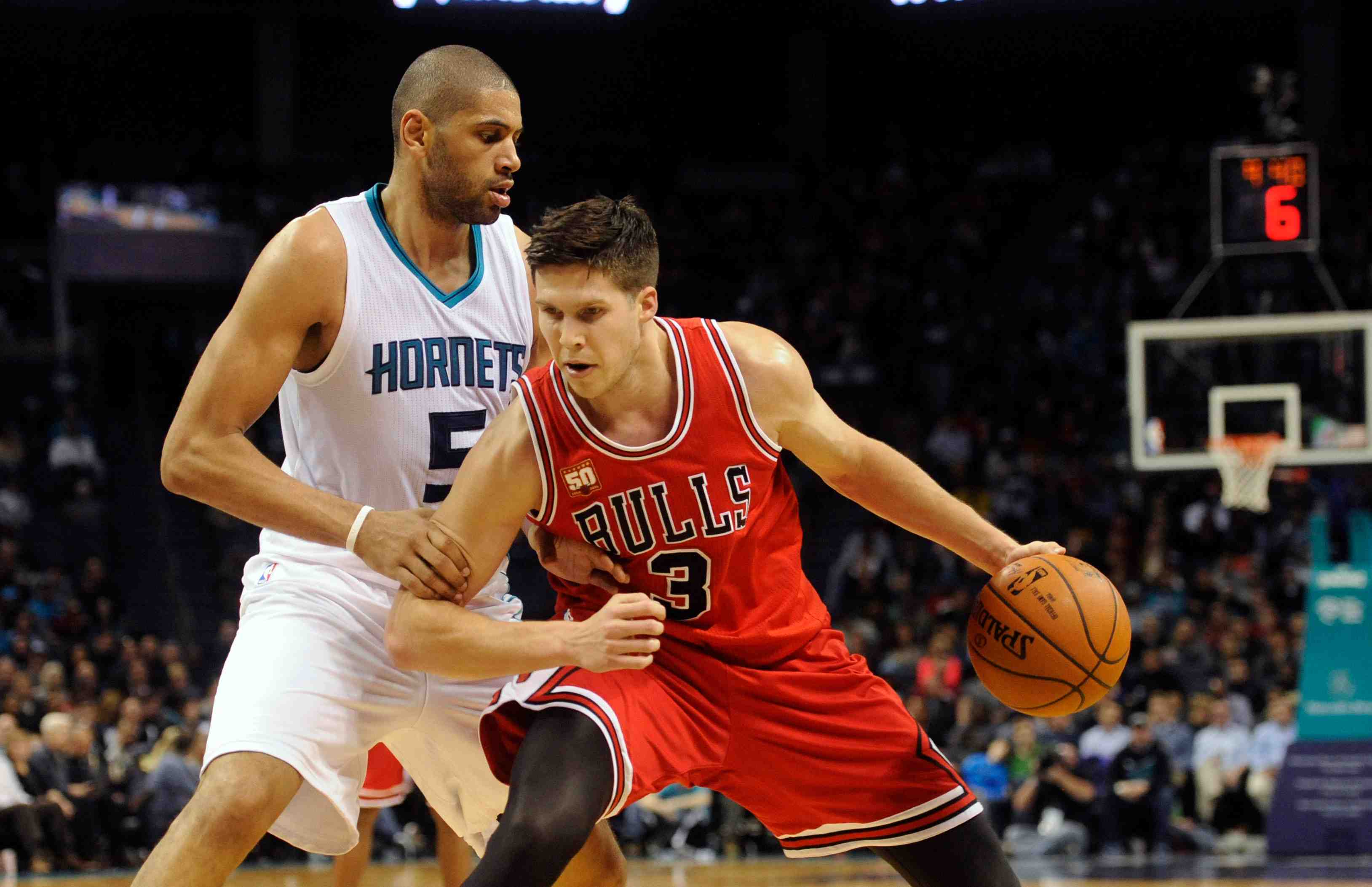 Batum rallume les hornets, lebron james porte les cavs