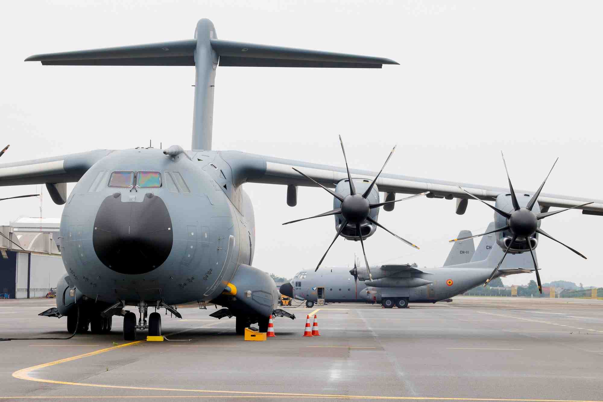 Le kazakhstan commande deux a400m a airbus
