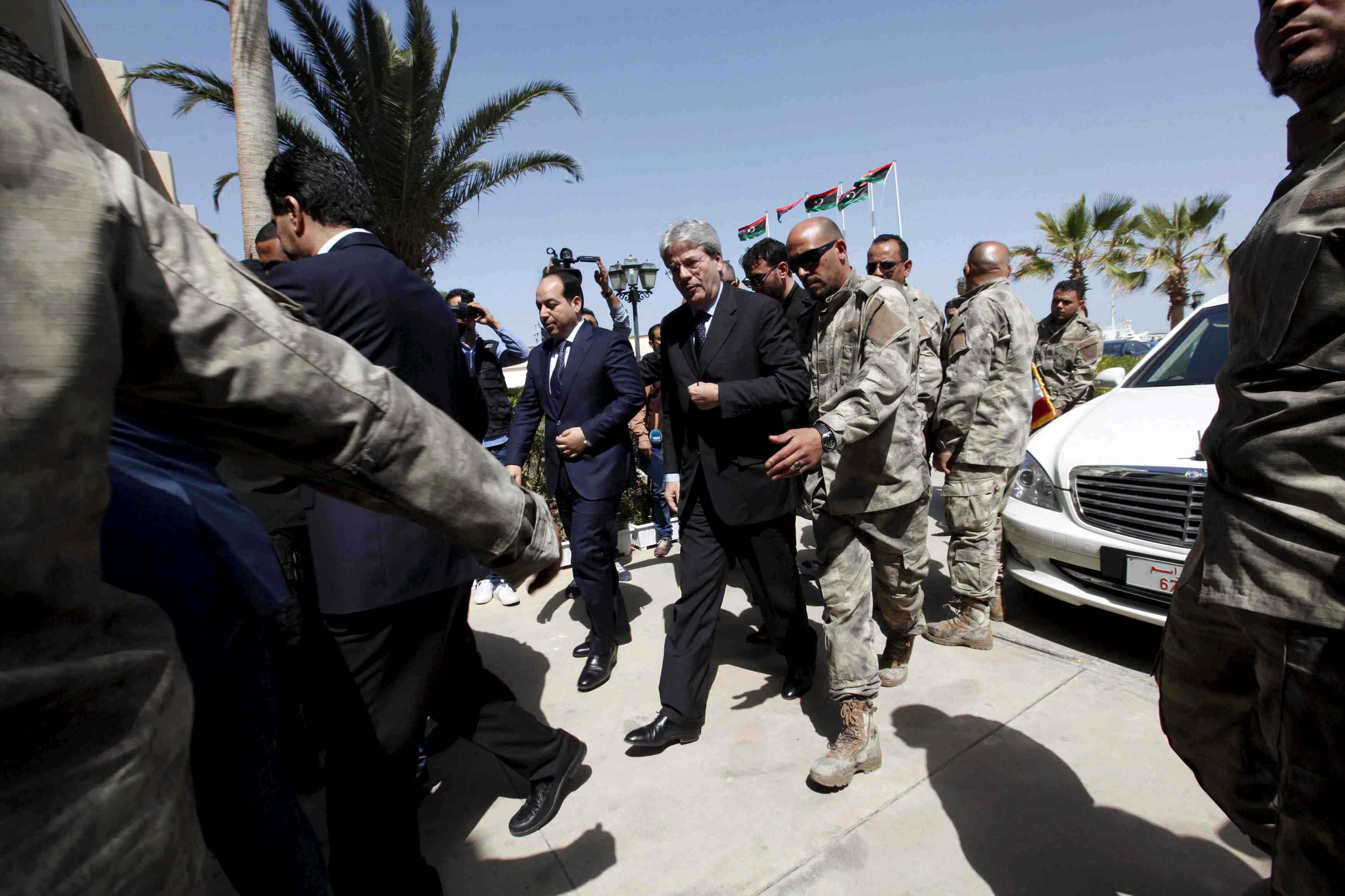 Le chef de la diplomatie italienne a tripoli pour soutenir le gouvernement libyen d'union