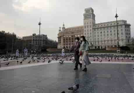 Coronavirus: les habitants de barcelone pries de rester chez eux